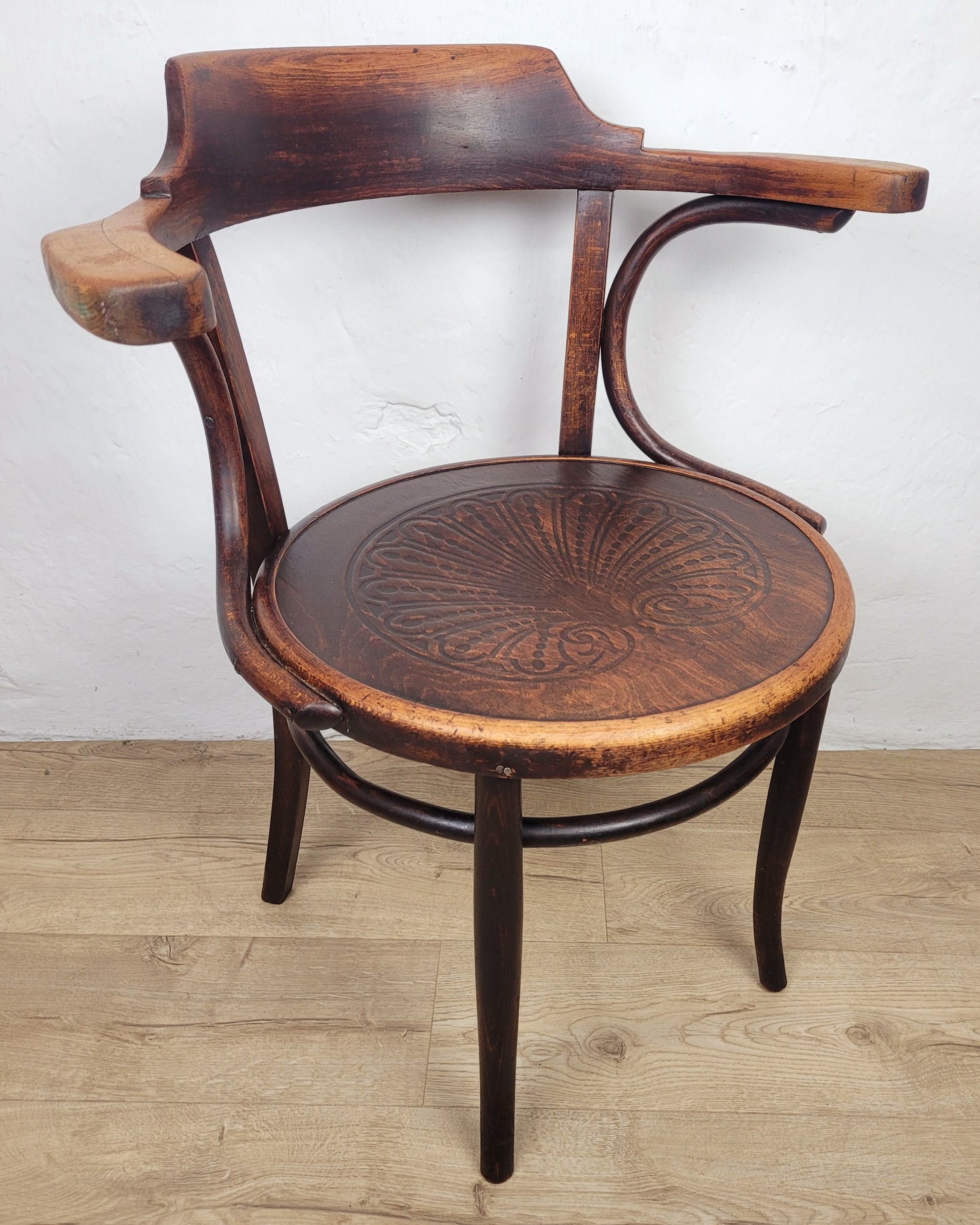 Bistro Cafe Bentwood Armchair Mundus J&J Kohn Antique 1910 Postage Available