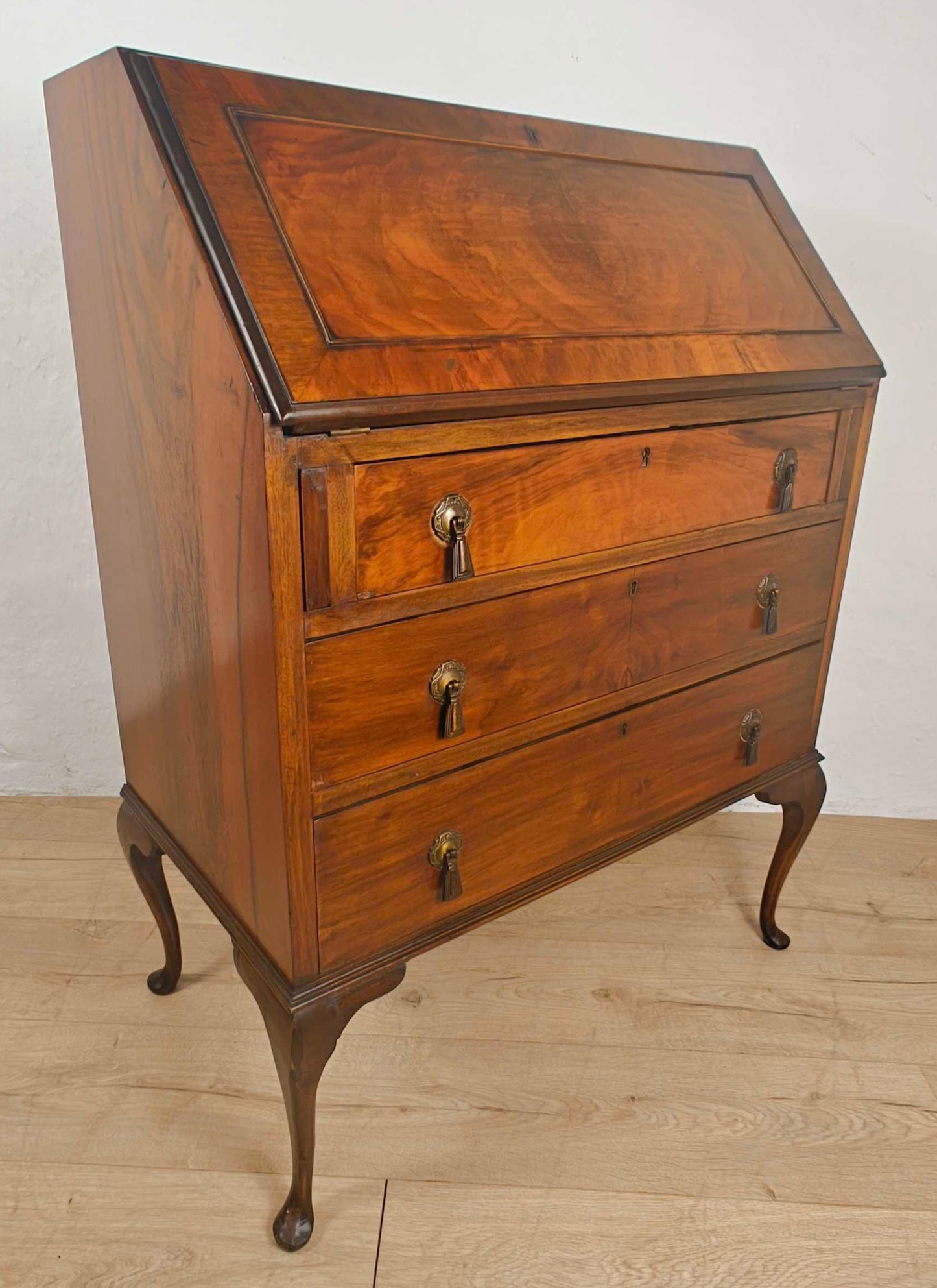 Edwardian Writing Bureau Desk Walnut Lock and Key 1910 Delivery Available