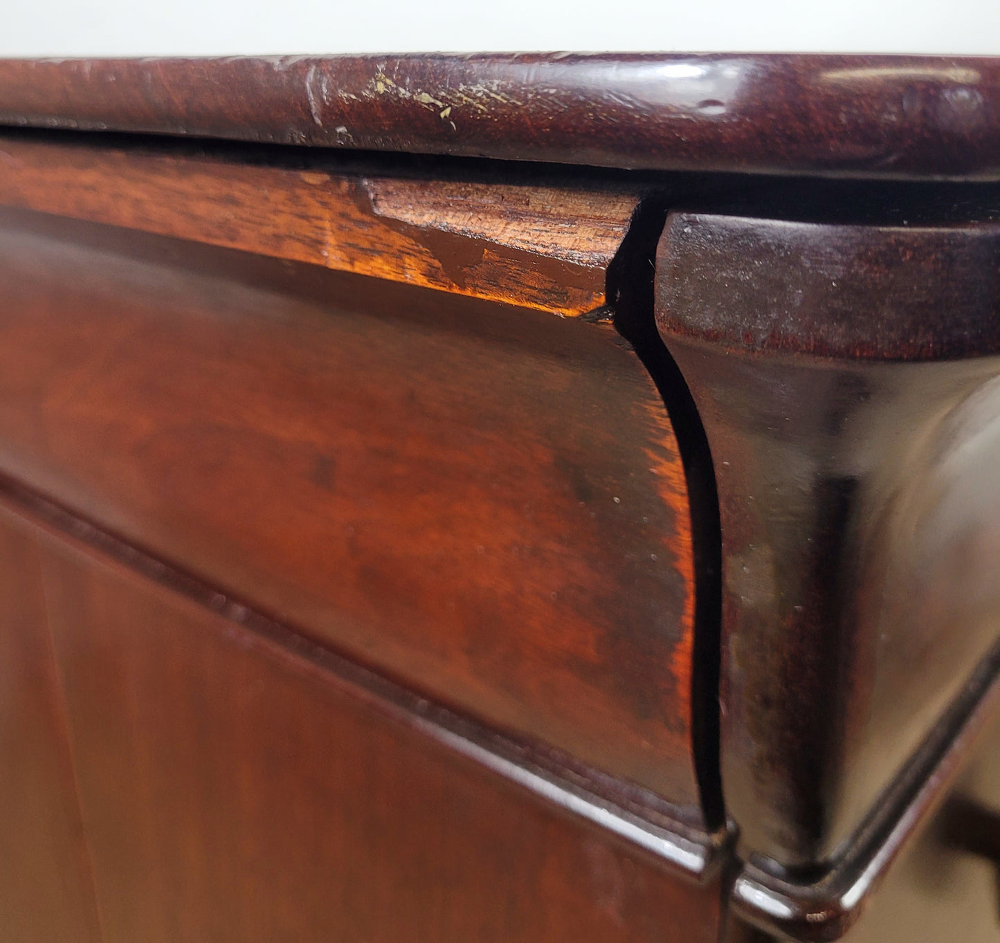 Victorian Chest of Drawers 4 Drawers 1890 Mahogany English Delivery Available