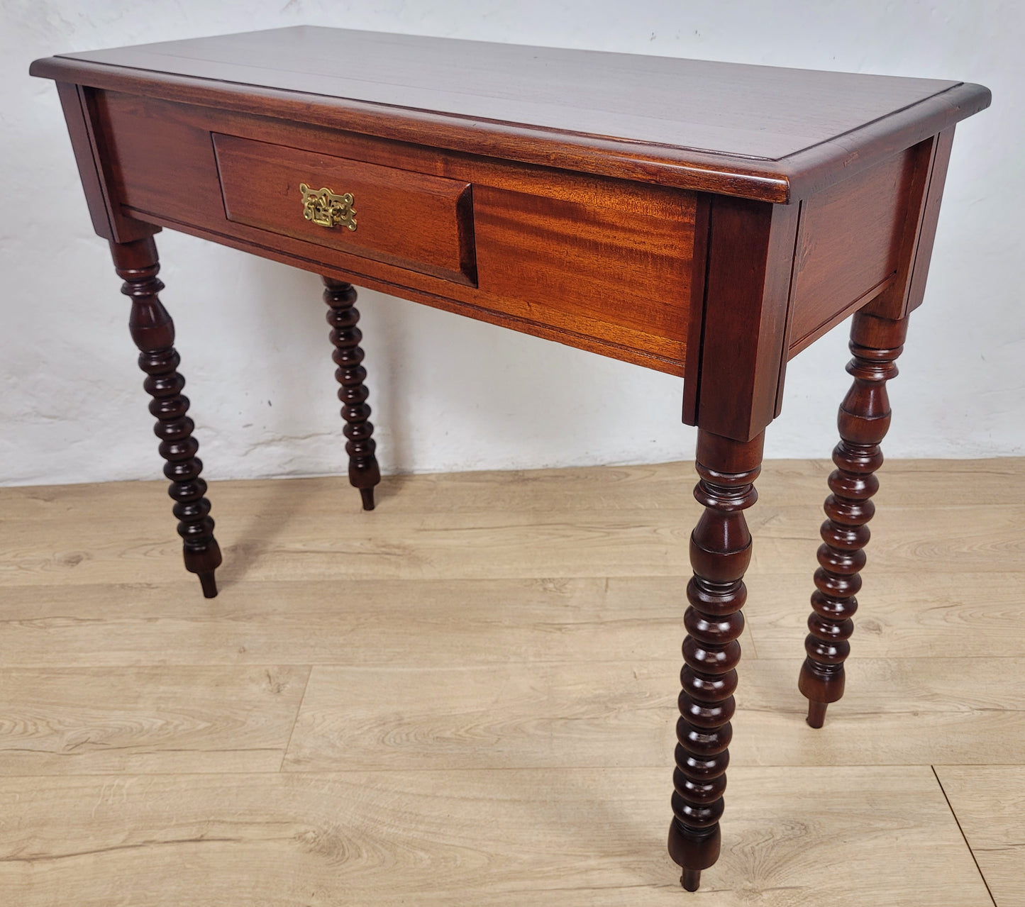 Reproduction Side Table Mahogany Vintage Mid 20th-Century Delivery Available