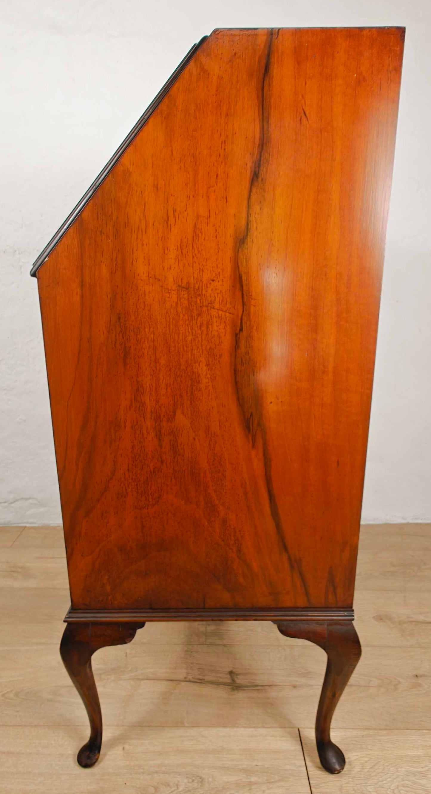 Edwardian Writing Bureau Desk Walnut Lock and Key 1910 Delivery Available