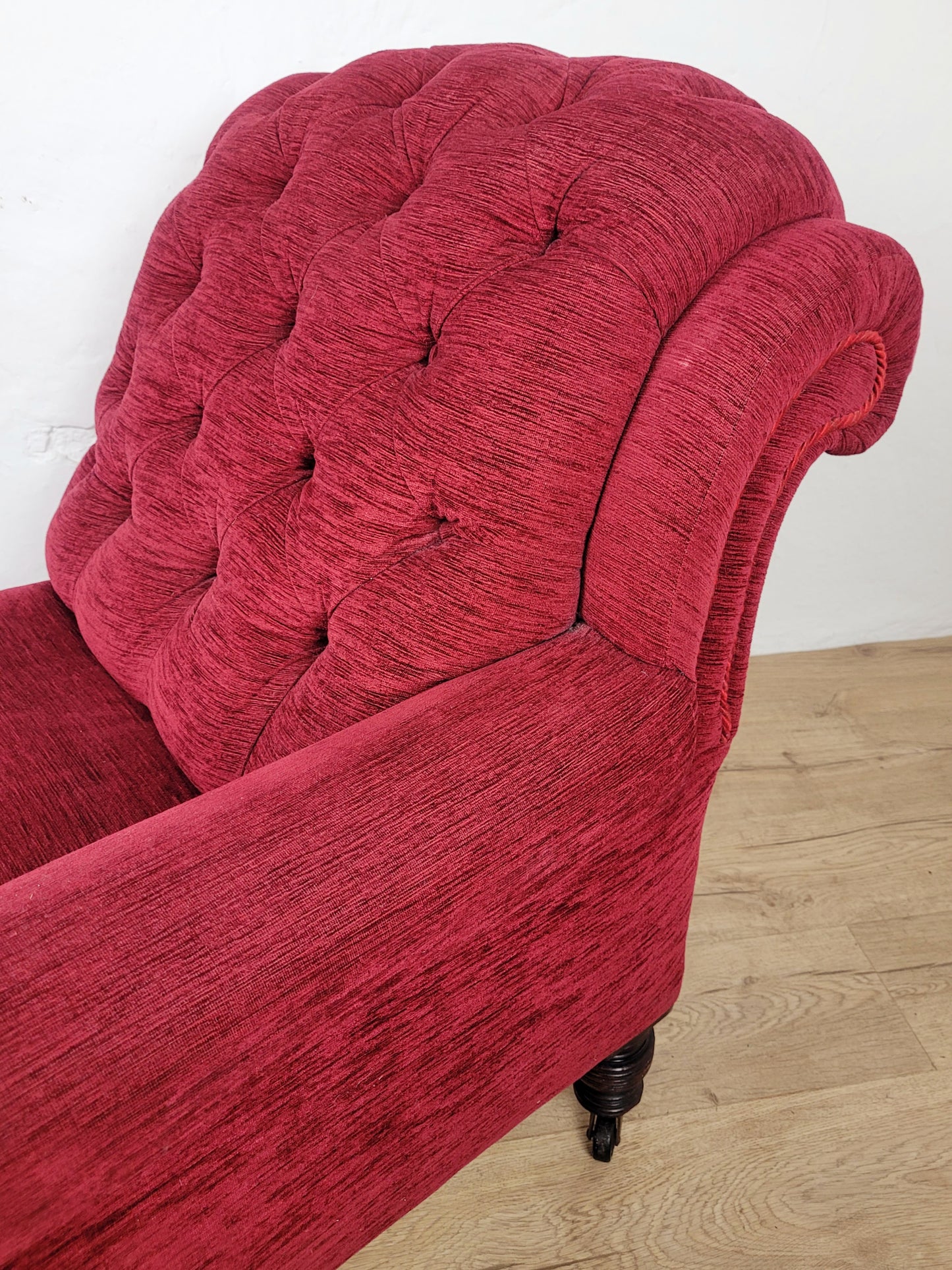 Victorian Chaise Lounge 19th Century Red Upholstered Antique Delivery Available