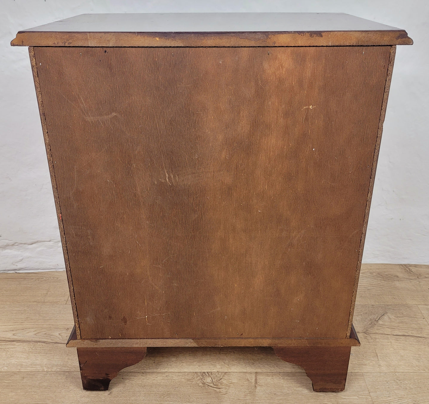 Vintage Chest Of 4 Drawers Bedroom 1950 Mahogany Antique Style Postage Available