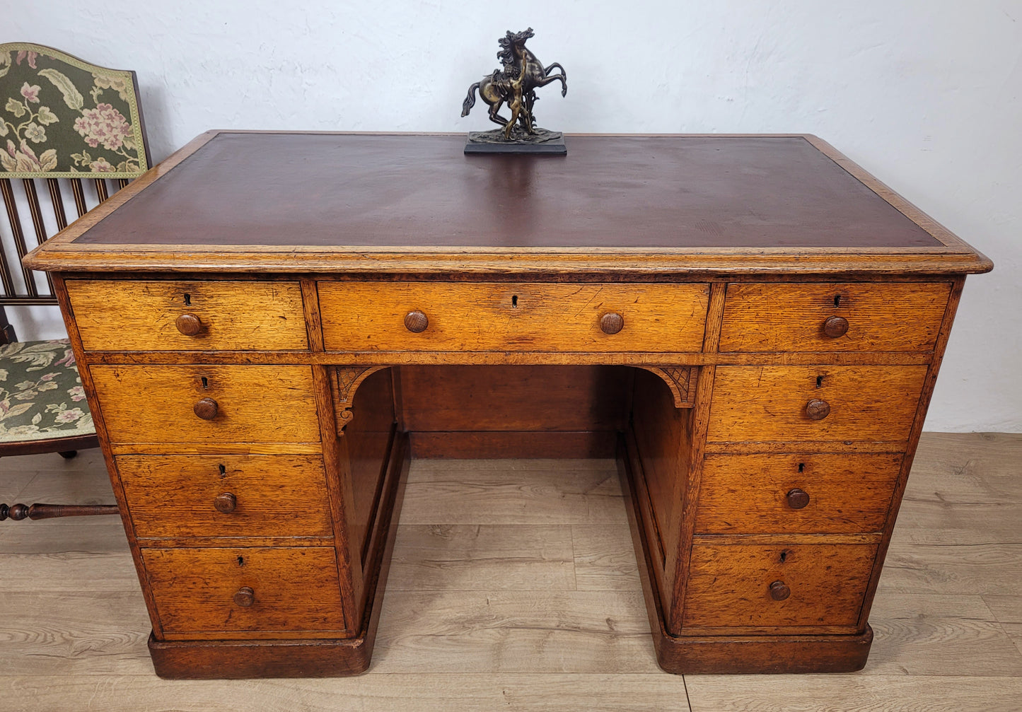 Victorian Writing Desk Oak Knee Hole Leather 19thC Antique Delivery Available