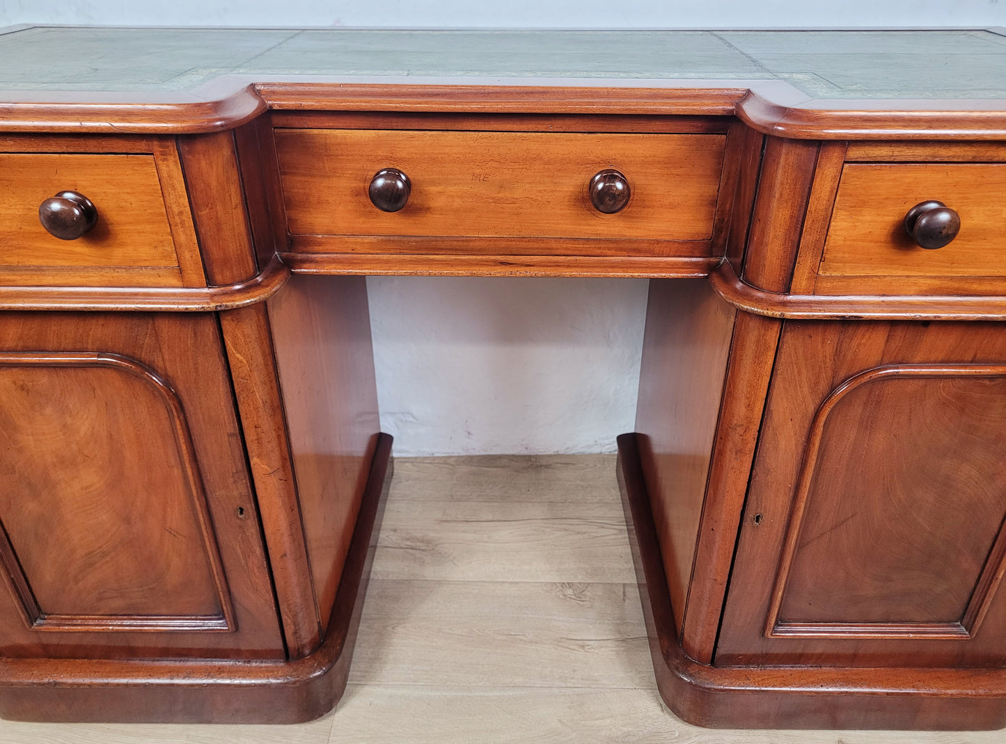 Victorian Writing Desk Knee Hole English 1890 Leather Antique Delivery Available