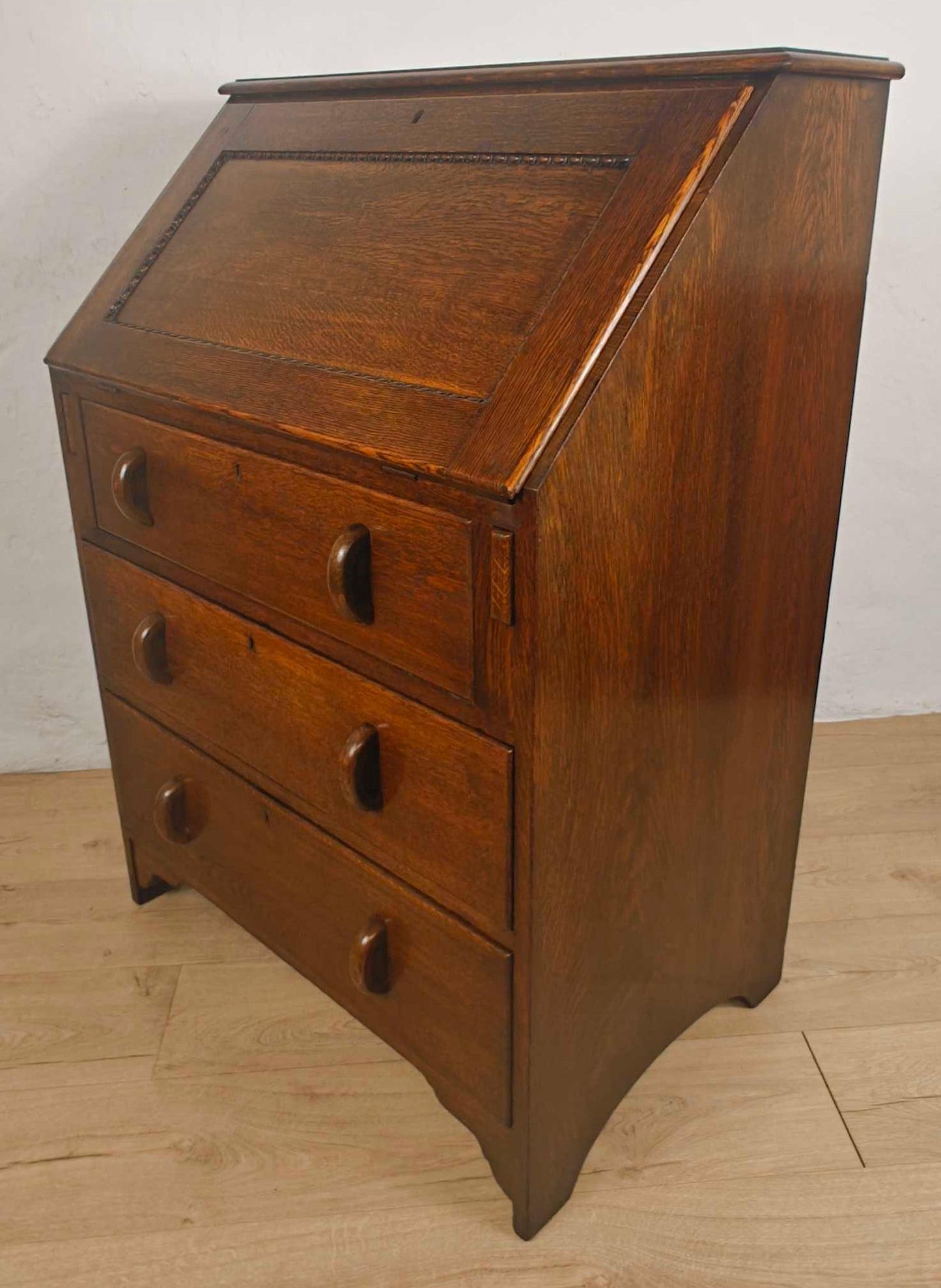 Vintage Oak Writing Bureau Mid 20th-Century Carved Storage Delivery Available