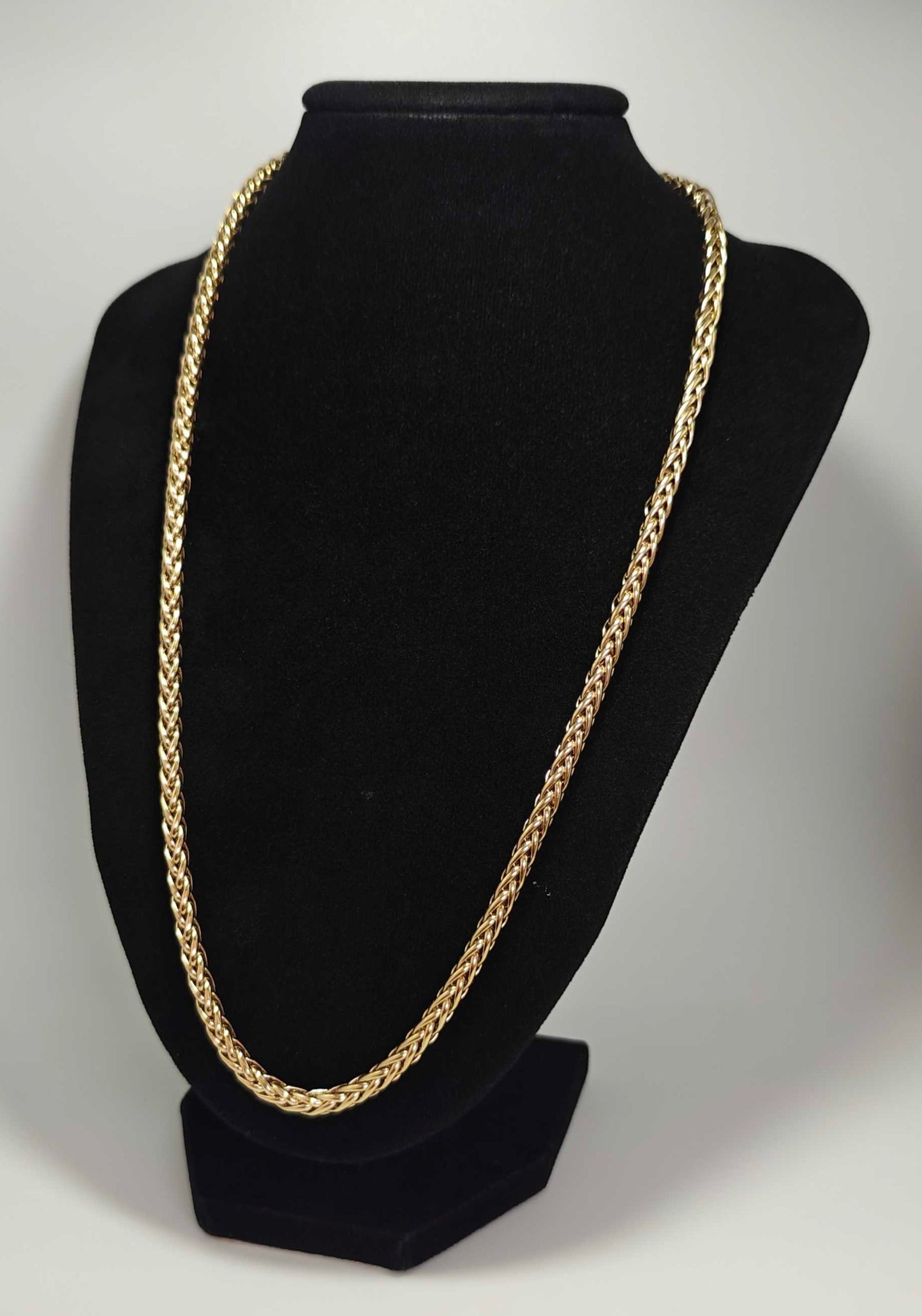 9ct Yellow Gold Spiga Necklace 23 Inches Hallmarked 375 - Postage Available