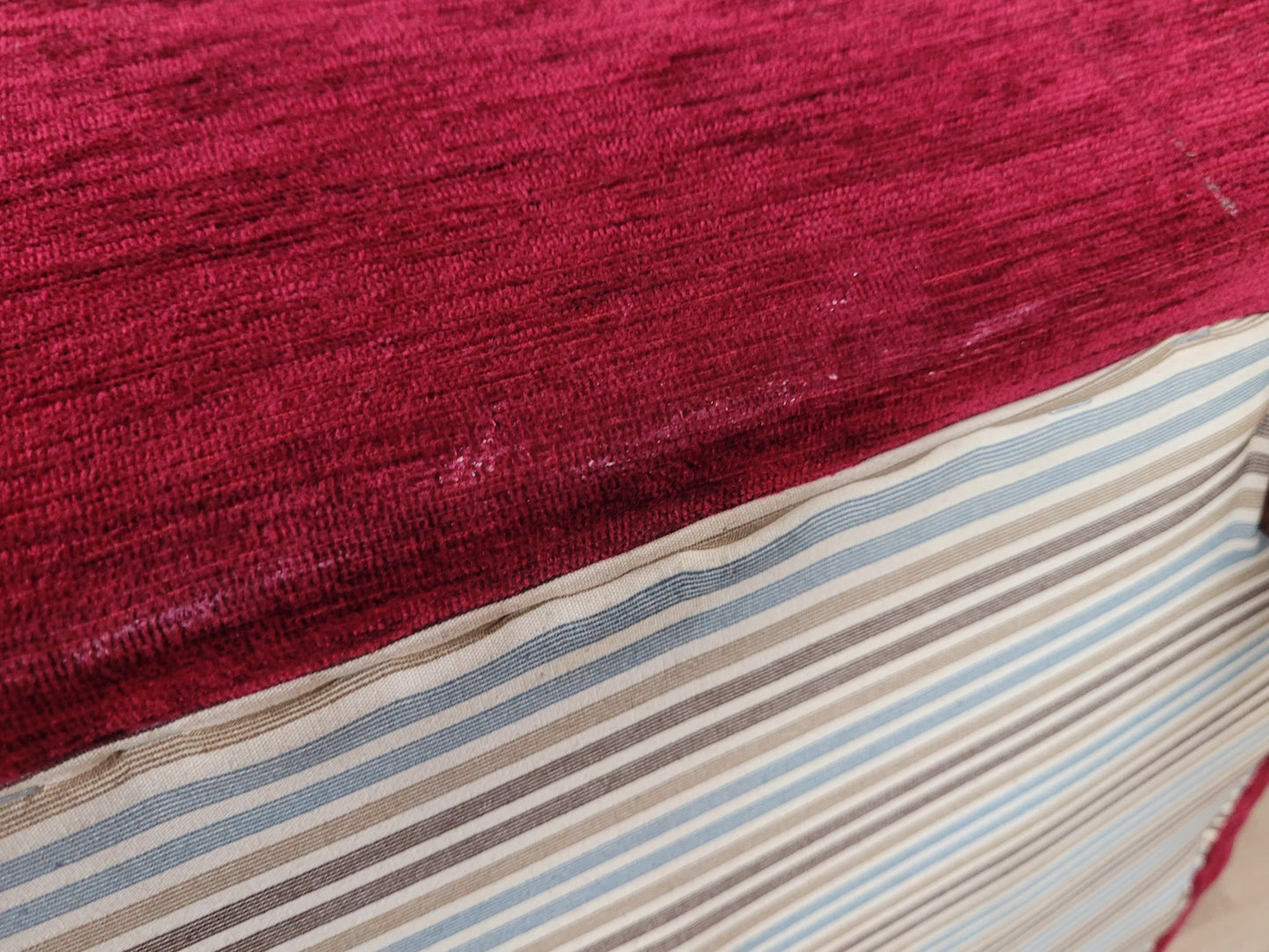 Victorian Chaise Lounge 19th Century Red Upholstered Antique Delivery Available