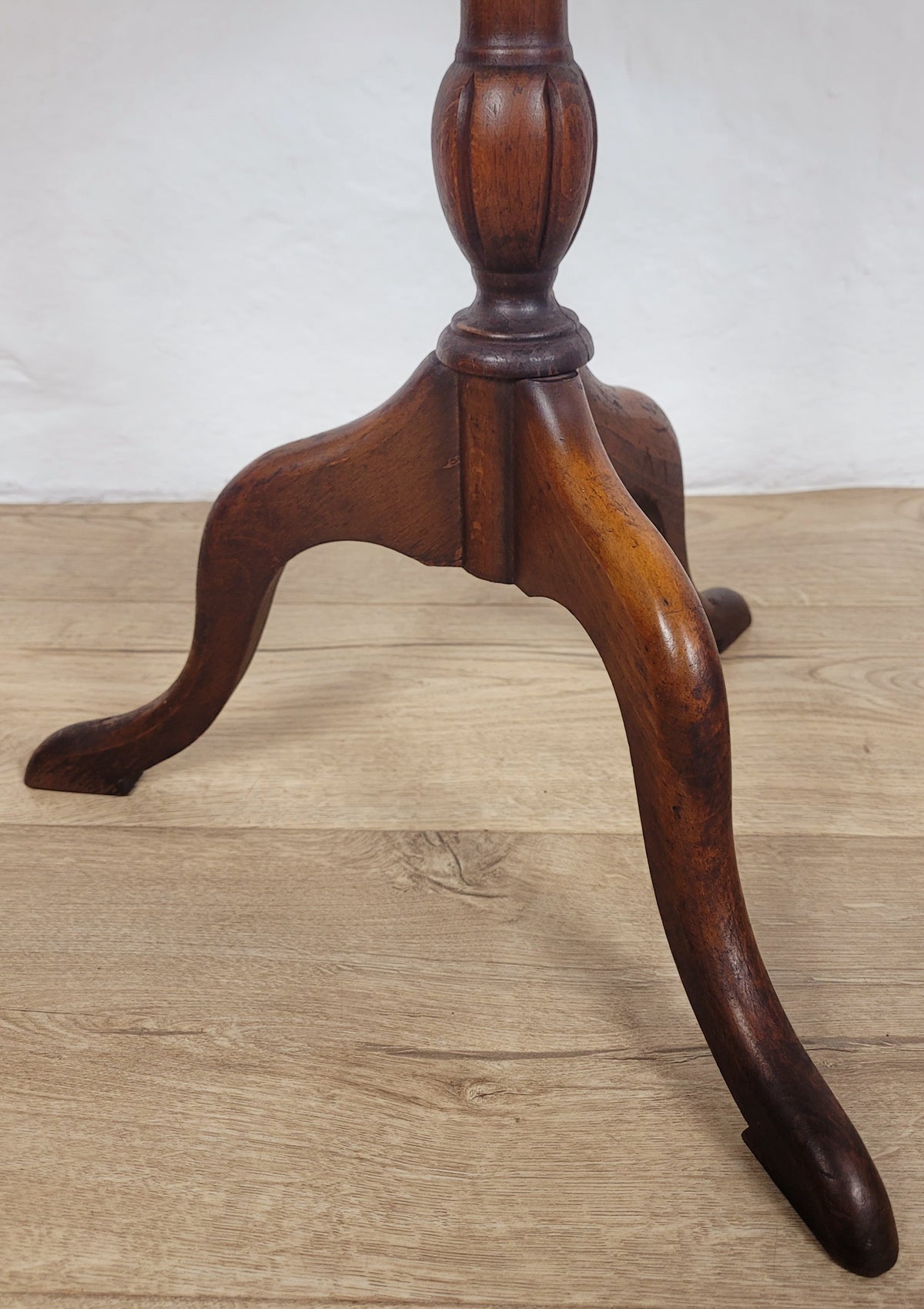 Victorian Wine Tripod Table Walnut Piecrust Scalloped Edge Postage Available