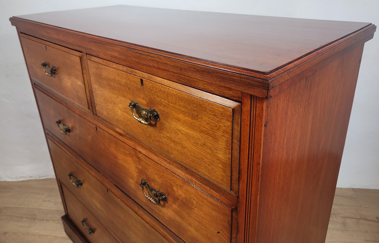 Victorian Chest of Drawers Walnut 2 Over 3 1900s Drop Handles Delivery Available
