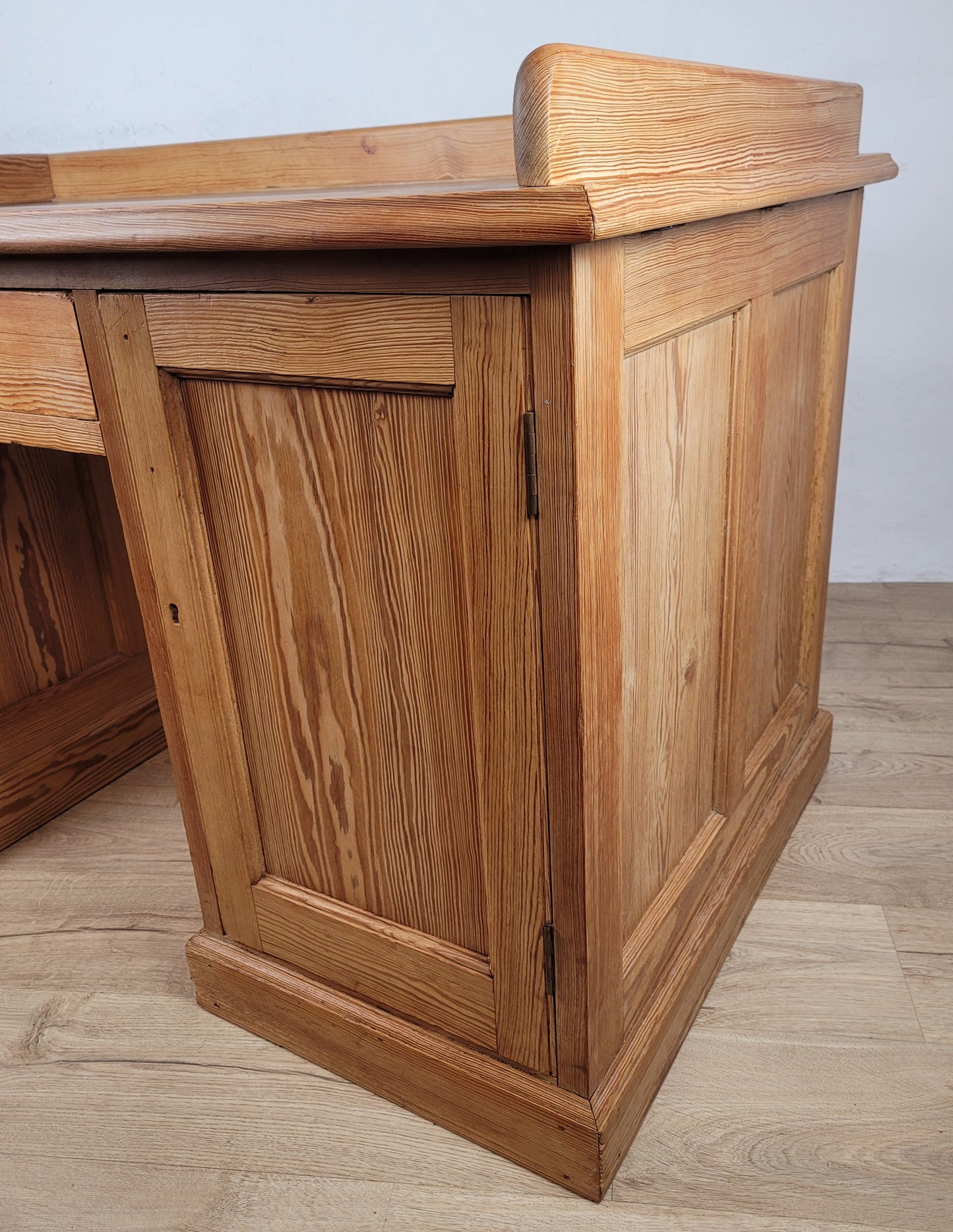 Pine Writing Desk & Chair Leather Top Country Rustic Antique Delivery Available