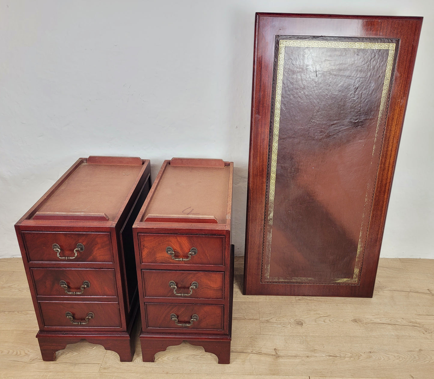 Vintage Pedestal Writing Desk Leather Top Mid 20thC Mahogany Delivery Available