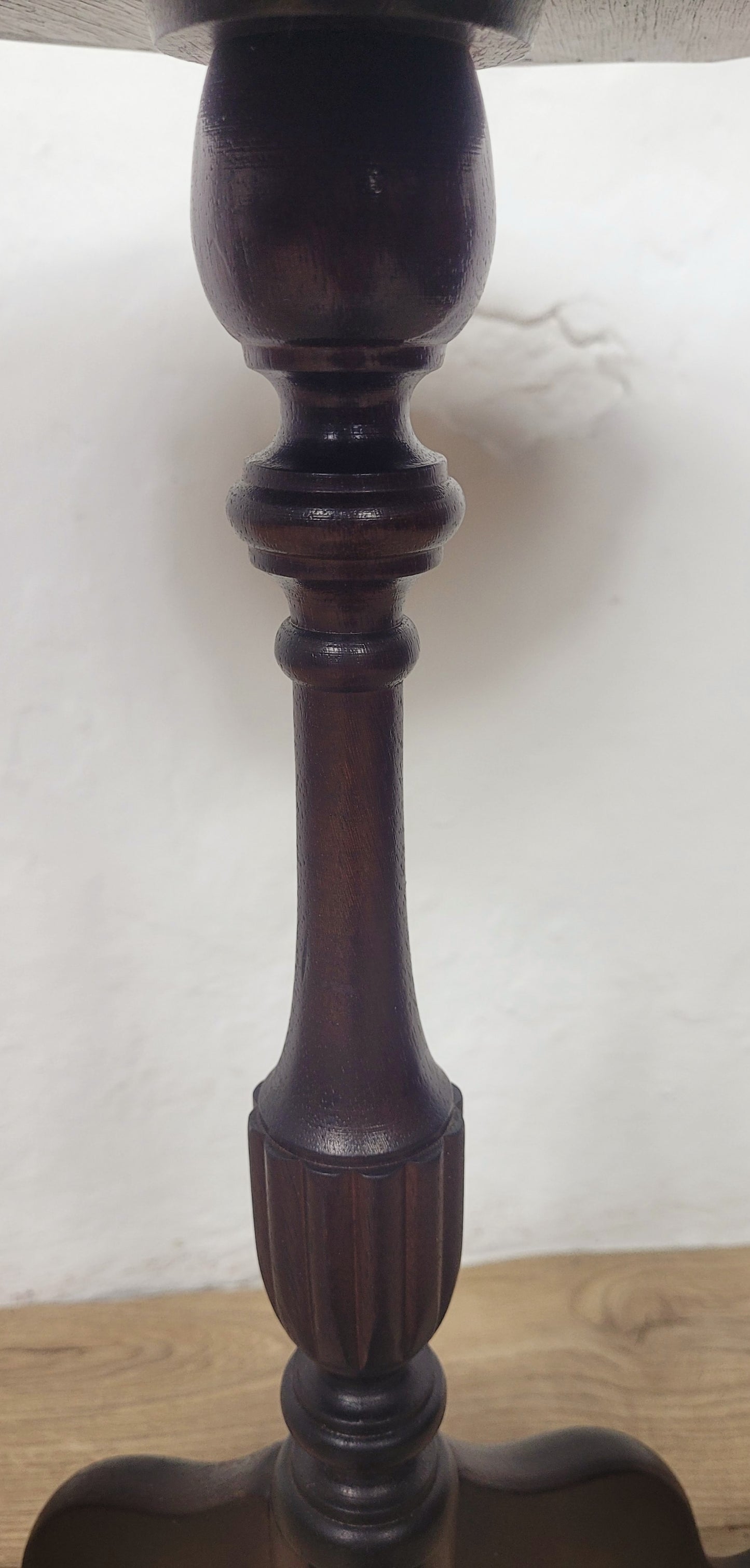 Vintage Wine Table Piecrust Scalloped Edge English 20thC 1950 Postage Available