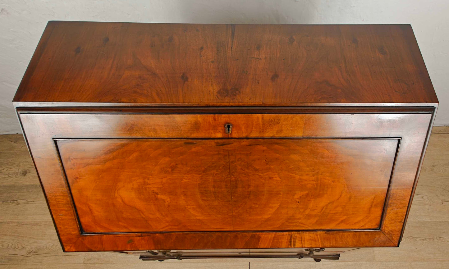 Edwardian Writing Bureau Desk Walnut Lock and Key 1910 Delivery Available