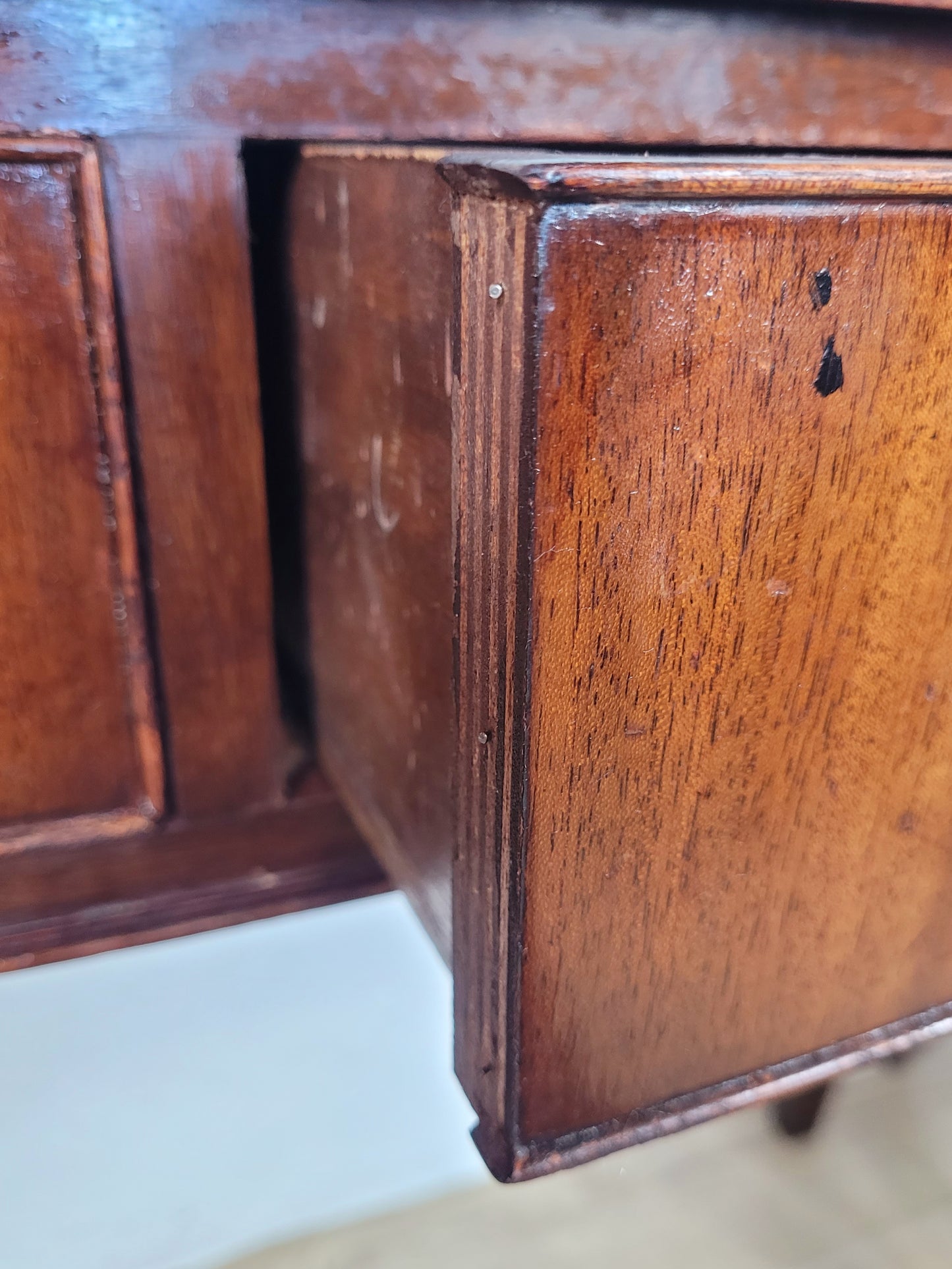 Georgian Style Side Table G.T. Rachstraw Repro 1940s English Delivery Available