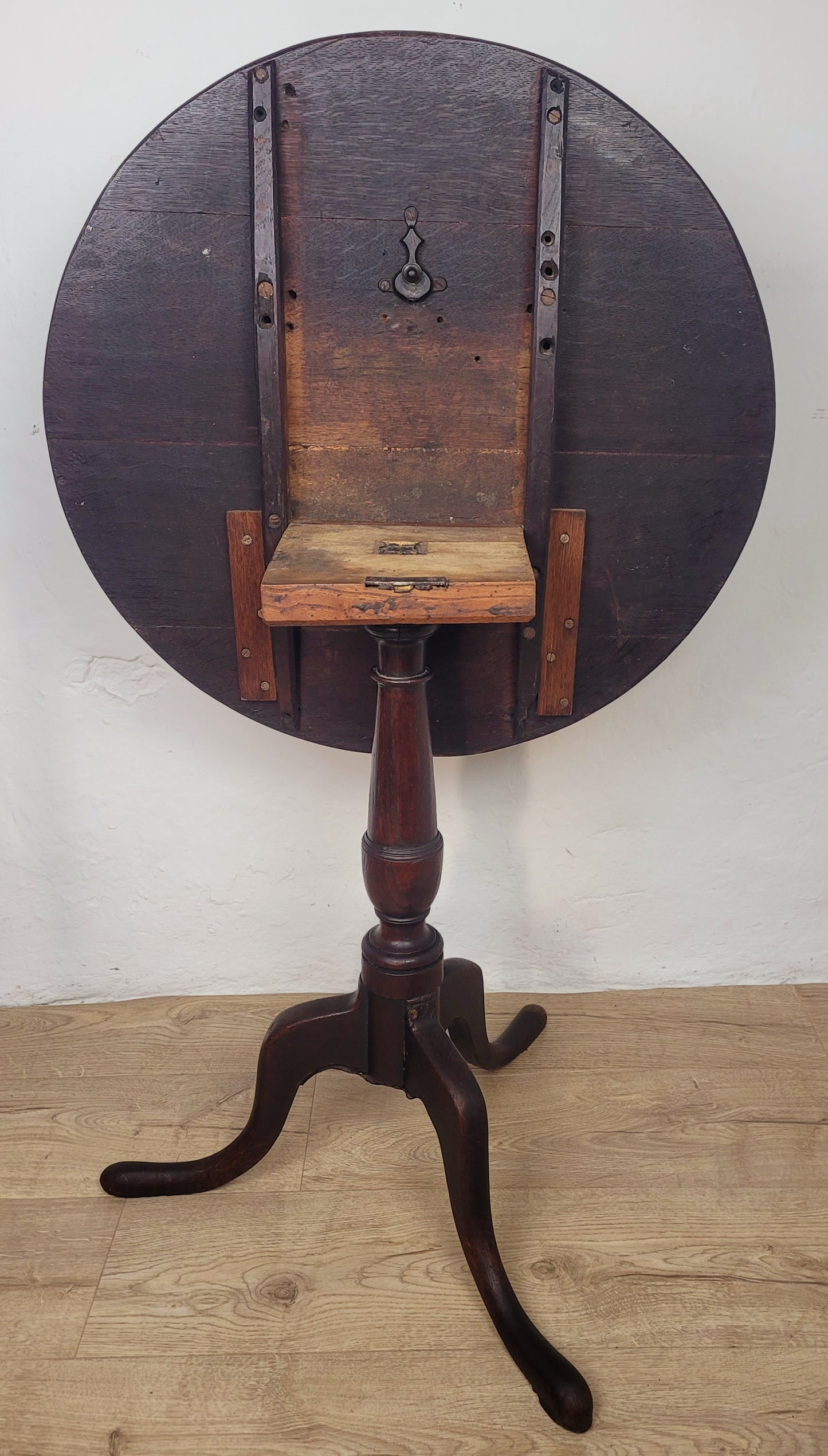 Georgian Tilt Top Table Tripod Occasional Round 18thC Oak Delivery Available