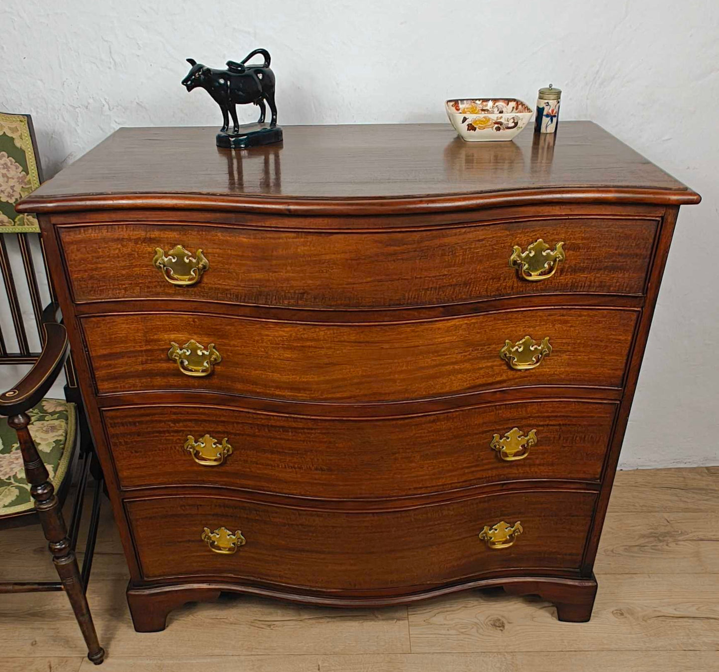 Serpentine Chest of Drawers 4 Georgian 18thC Mahogany English Delivery Available