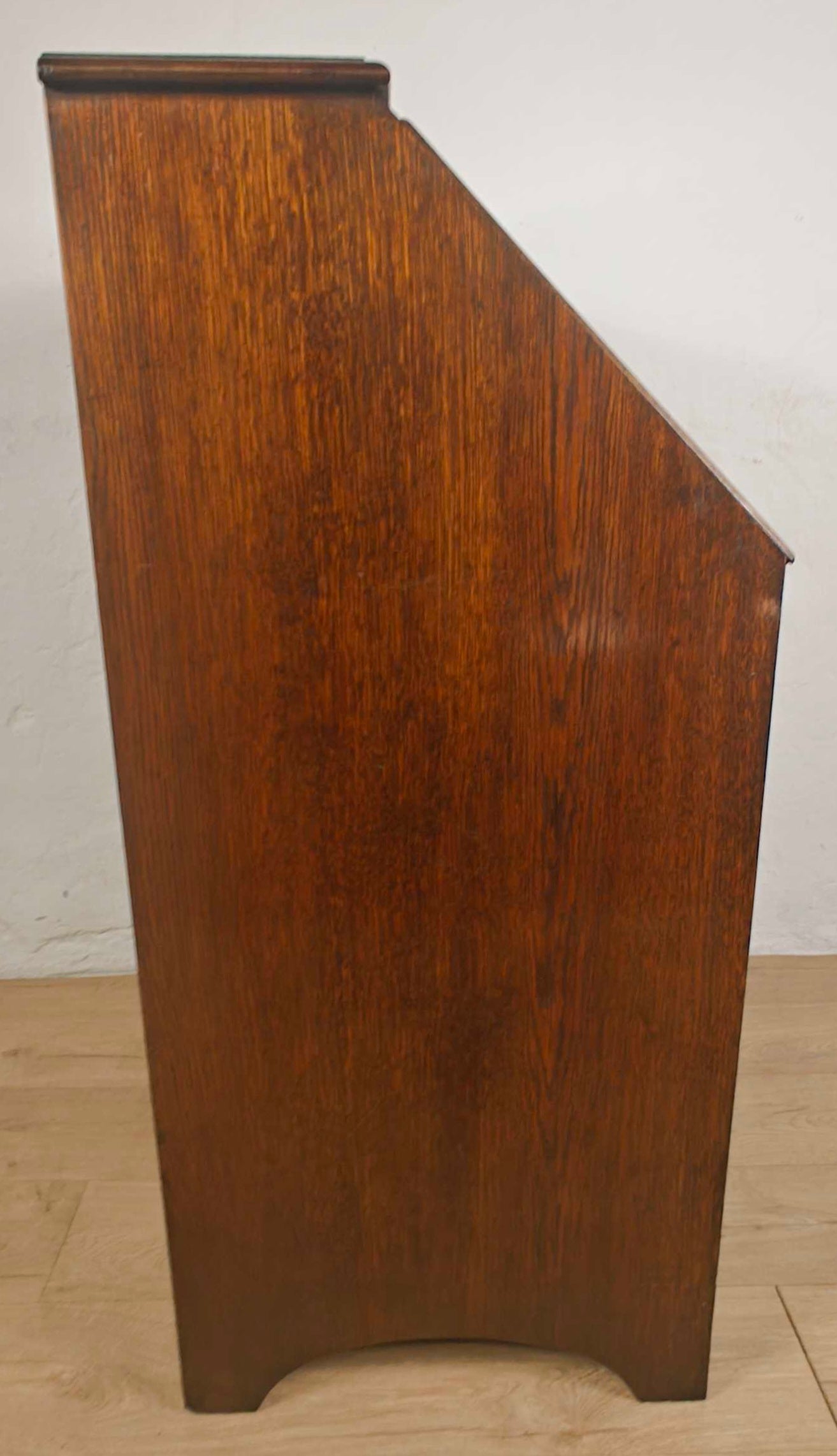 Vintage Oak Writing Bureau Mid 20th-Century Carved Storage Delivery Available