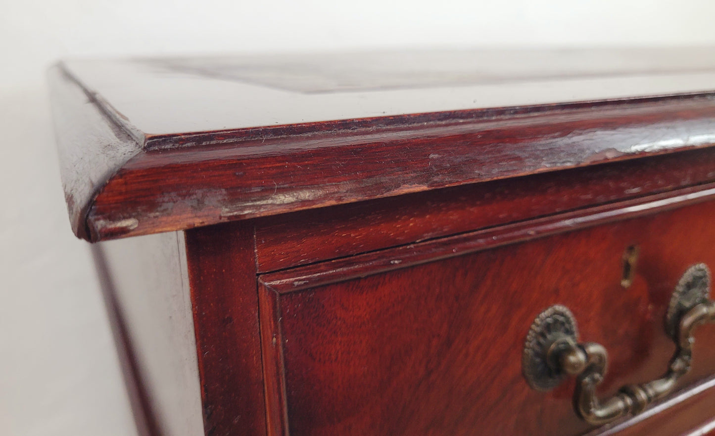 Vintage Pedestal Writing Desk Leather Top Mid 20thC Mahogany Delivery Available