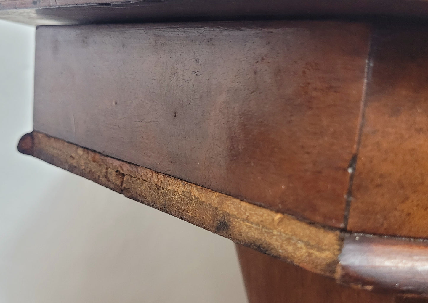 Victorian Games Table Octagonal Sewing Box Lock & Key English Postage Available
