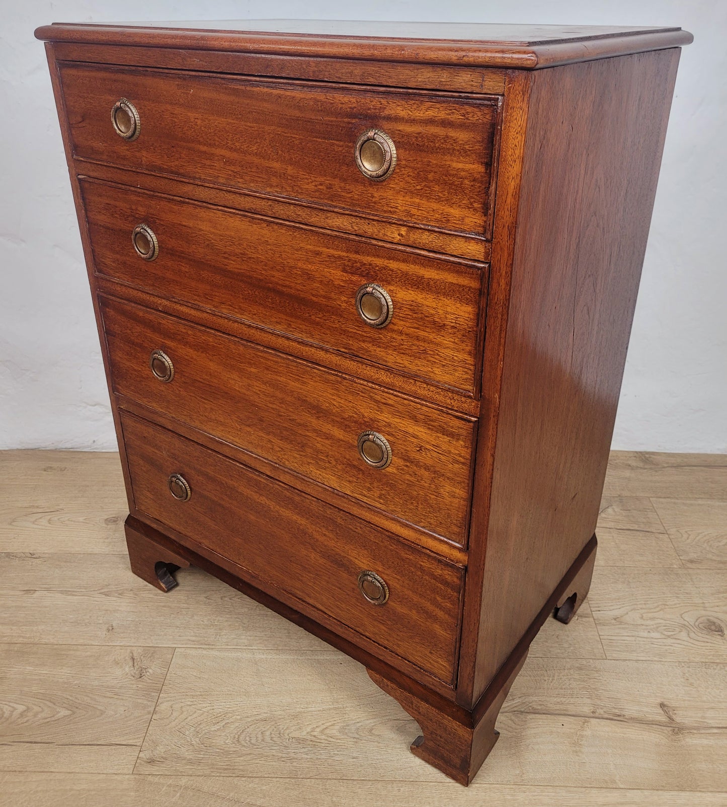 Vintage Chest Of Drawers Bedroom Mahogany 20th Century English Postage Available