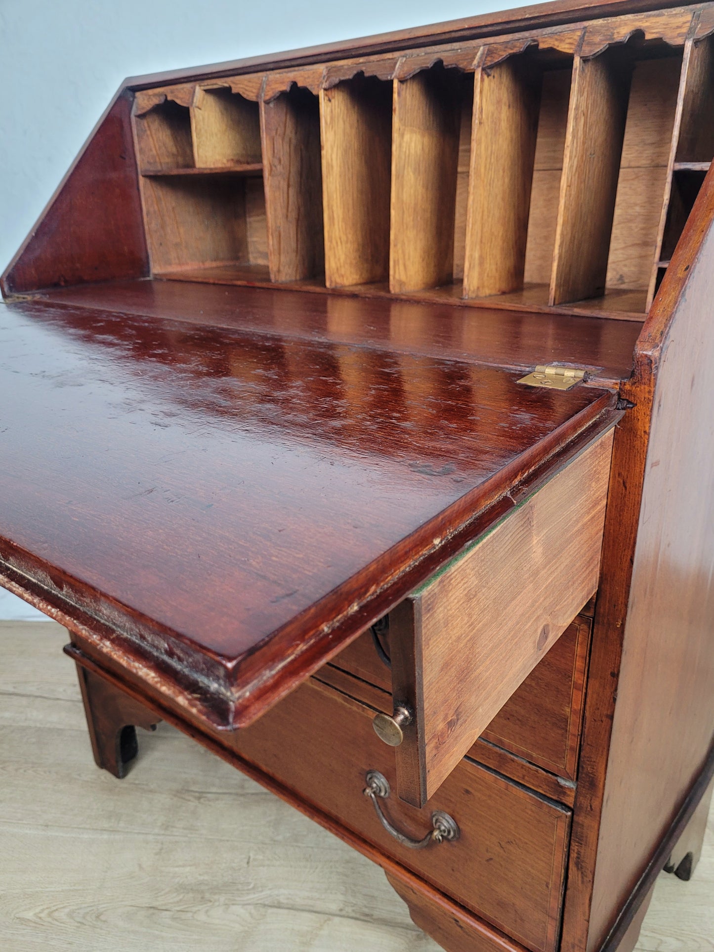 Edwardian Writing Bureau Desk Key & Lock Shell Motif 1910 Delivery Available