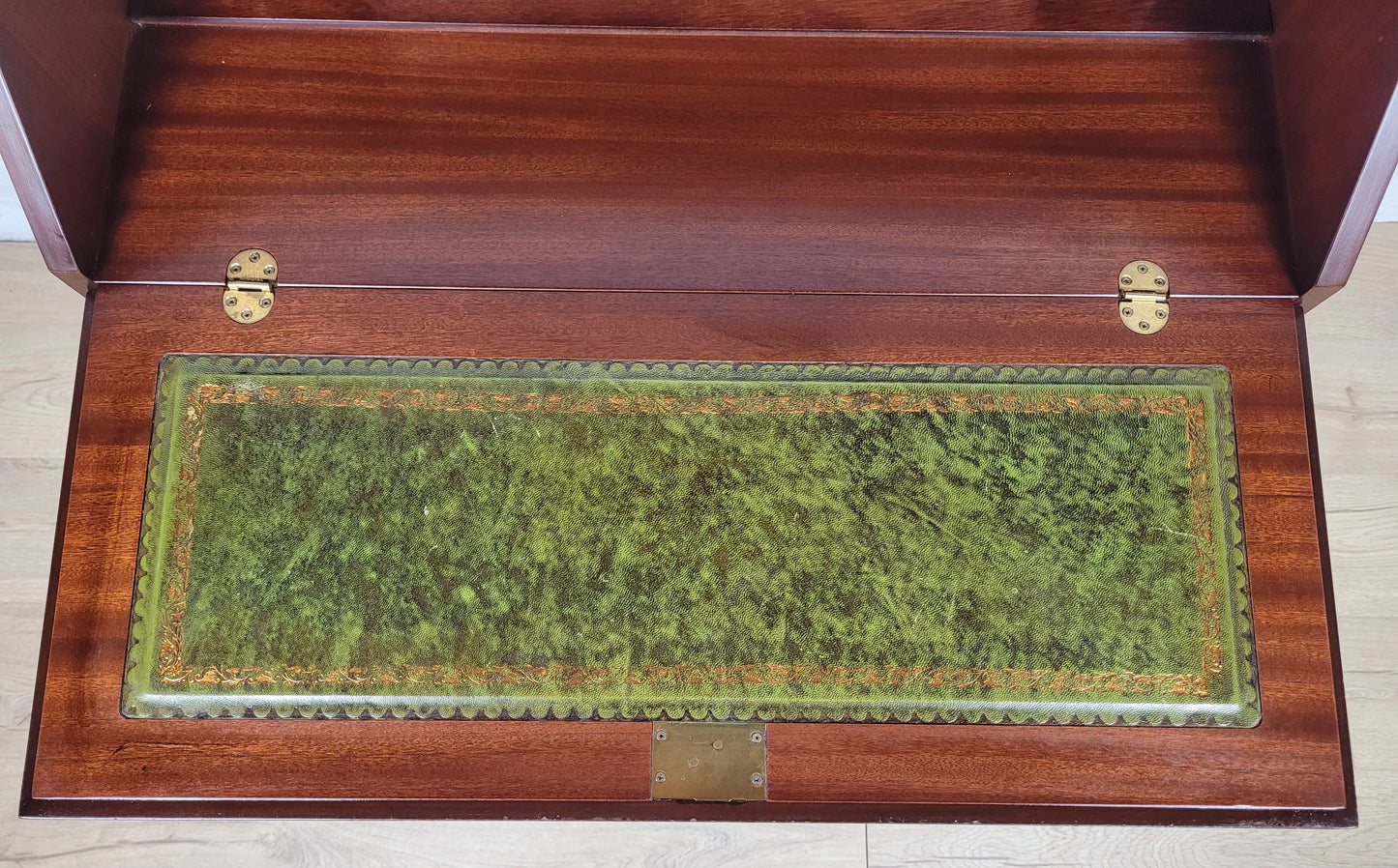 Vintage Writing Desk Bureau Key Lockable Drawers Leather 1950 Delivery Available