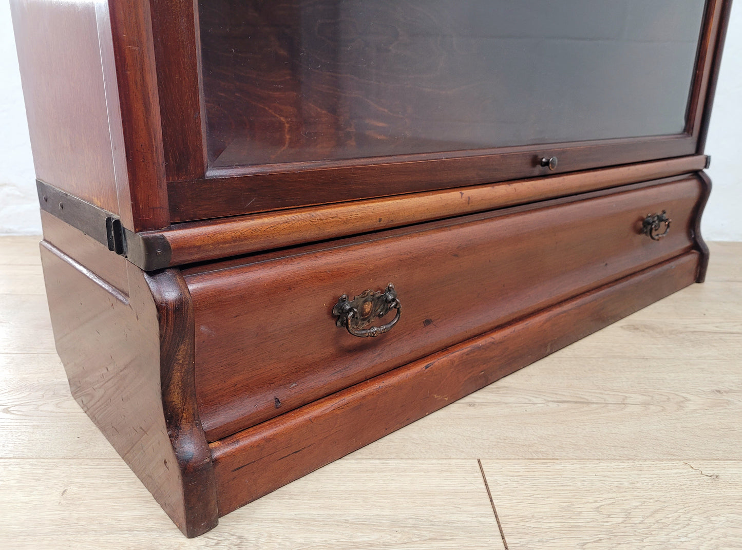 Globe Wernicke Barristers Bookcase 3 Stackable Glass Door Delivery Available