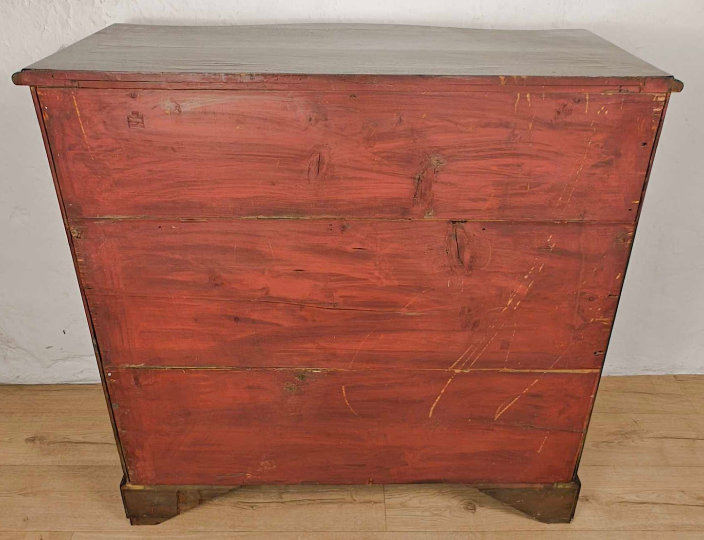 Serpentine Chest of Drawers 4 Georgian 18thC Mahogany English Delivery Available