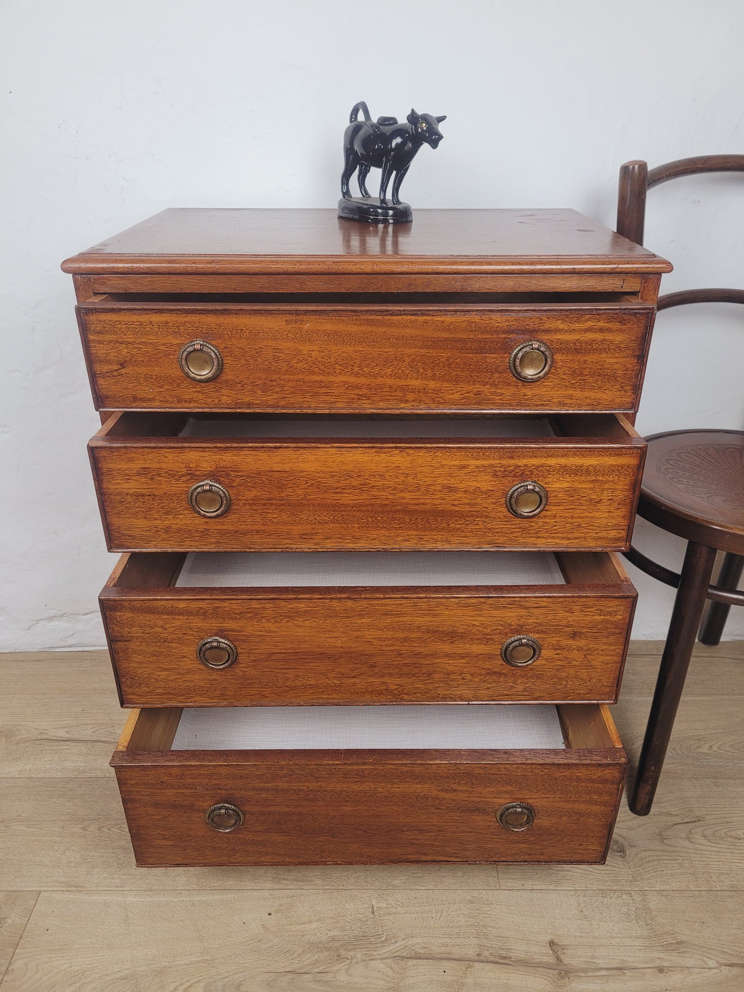 Vintage Chest Of Drawers Bedroom Mahogany 20th Century English Postage Available