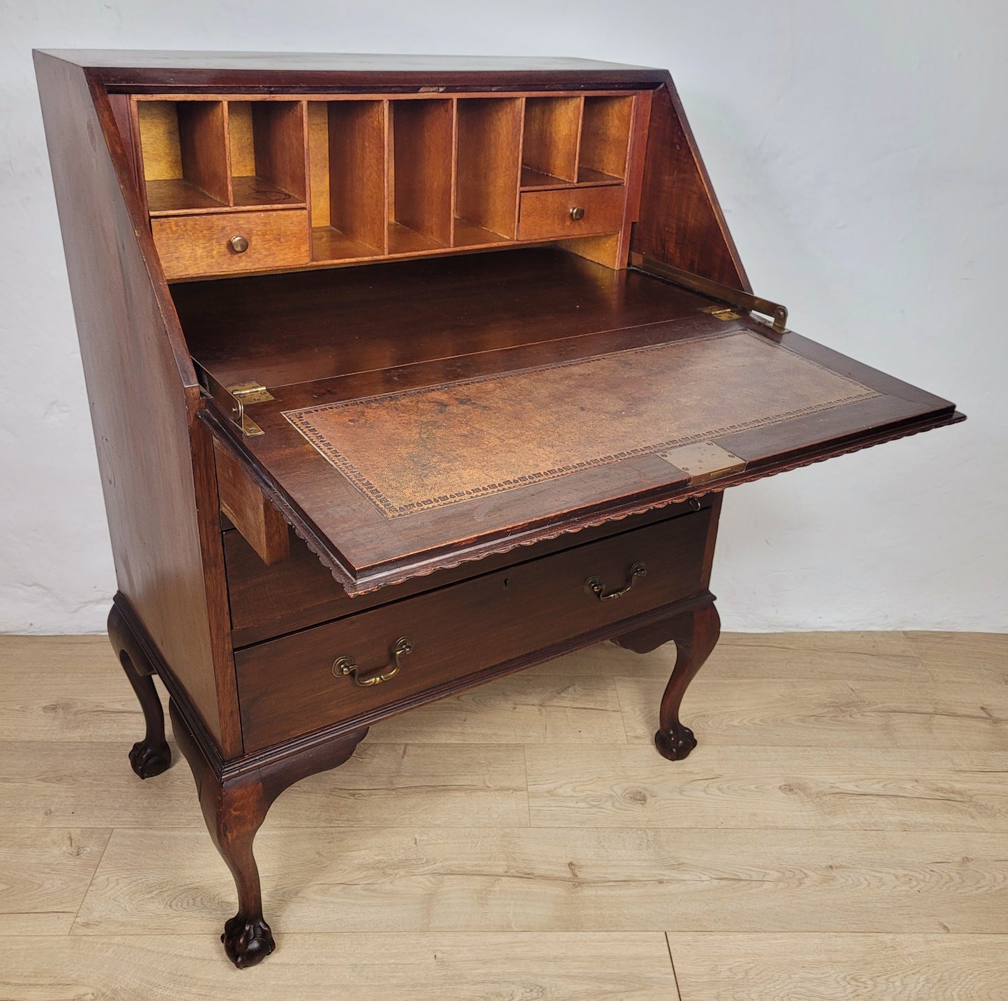 Vintage Writing Bureau Desk Key Lockable Drawers Leather 1930 Delivery Available
