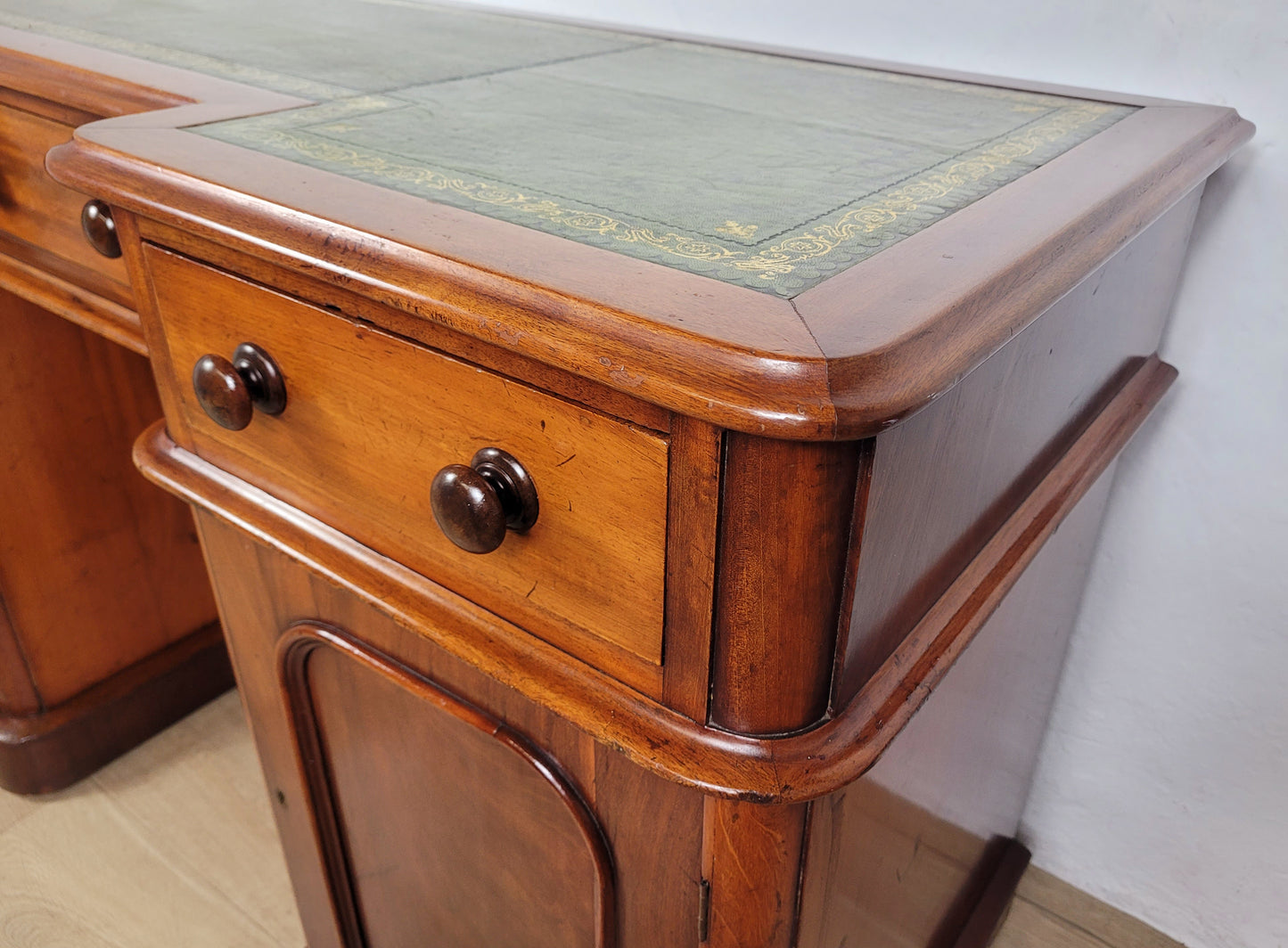Victorian Writing Desk Knee Hole English 1890 Leather Antique Delivery Available
