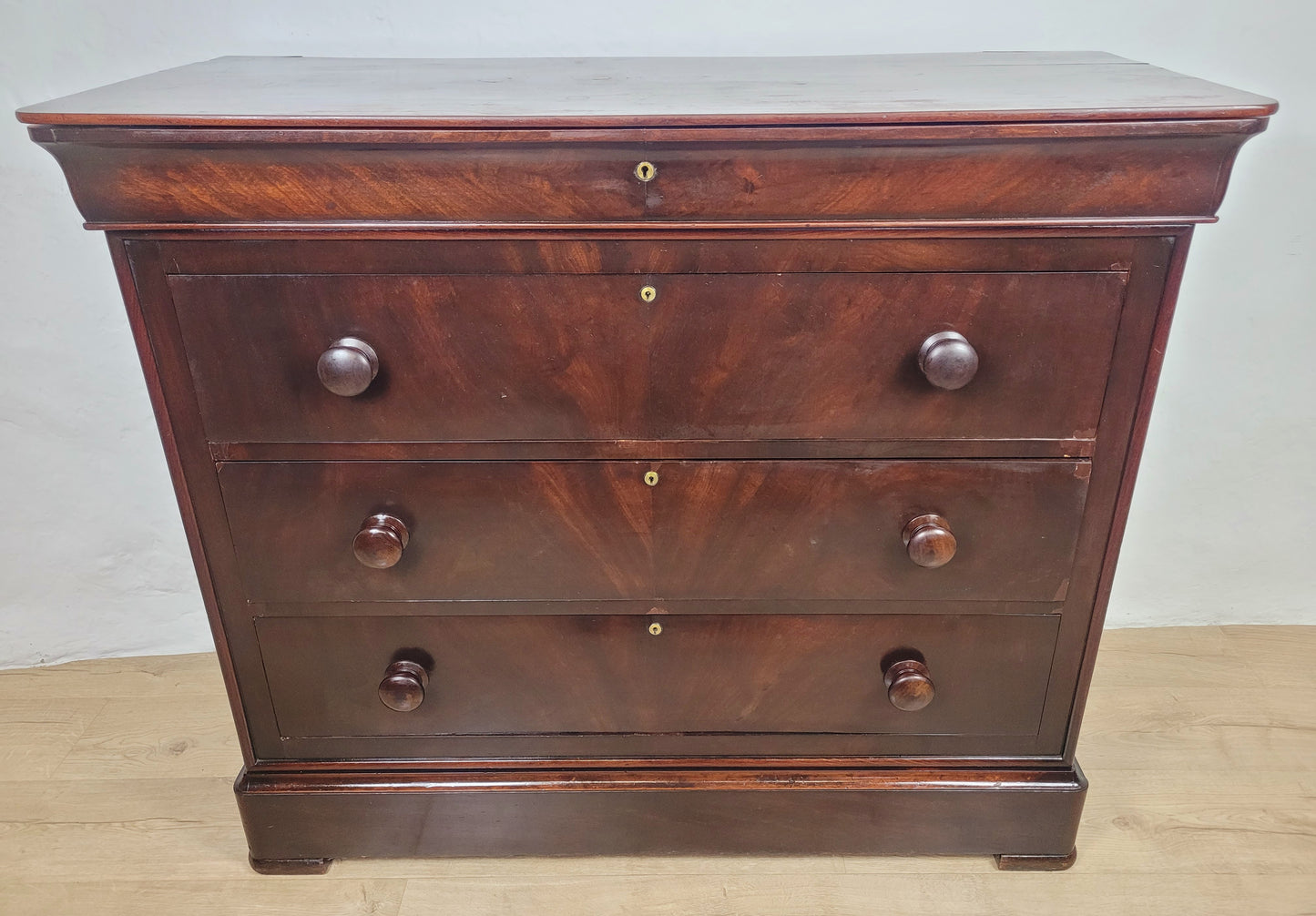 Victorian Chest of Drawers 4 Drawers 1890 Mahogany English Delivery Available