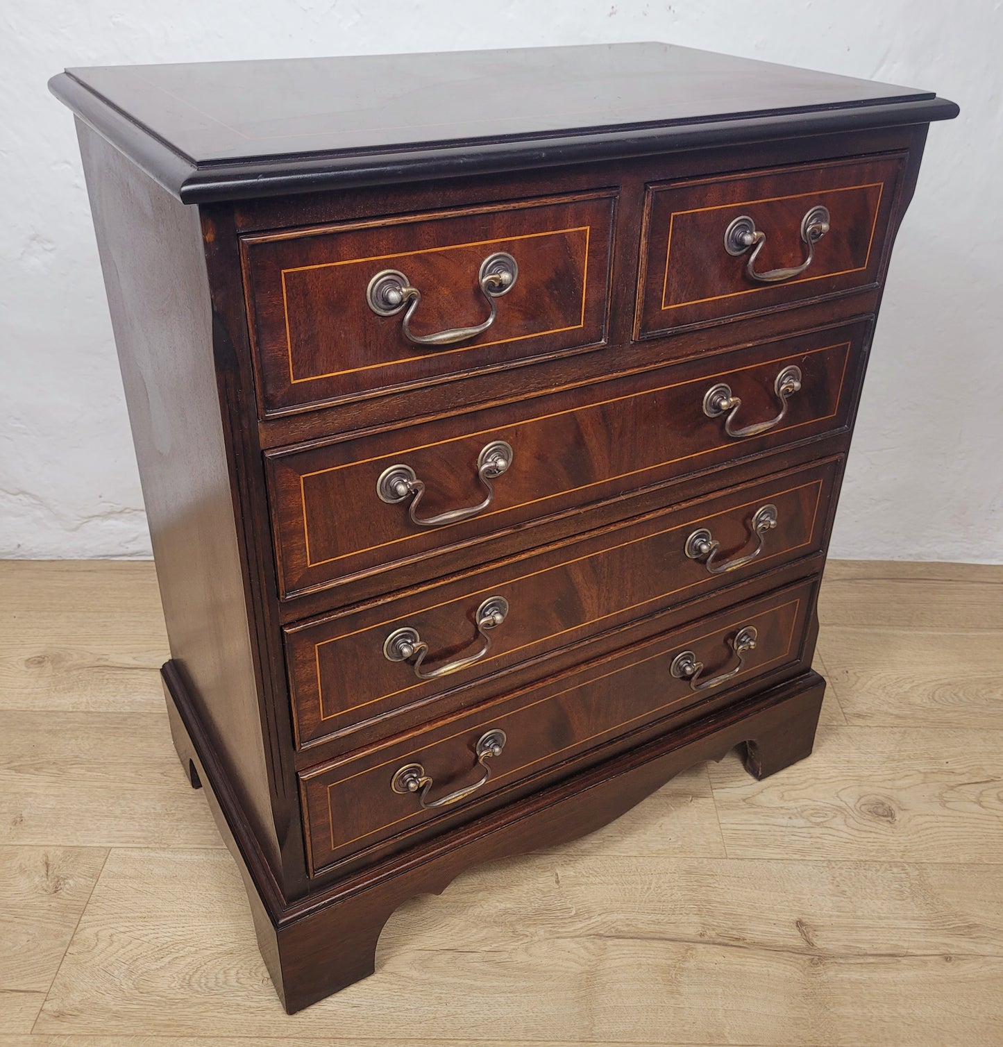 Vintage Chest Of Drawers 5 Bedroom 1950 Mahogany Antique Style Postage Available