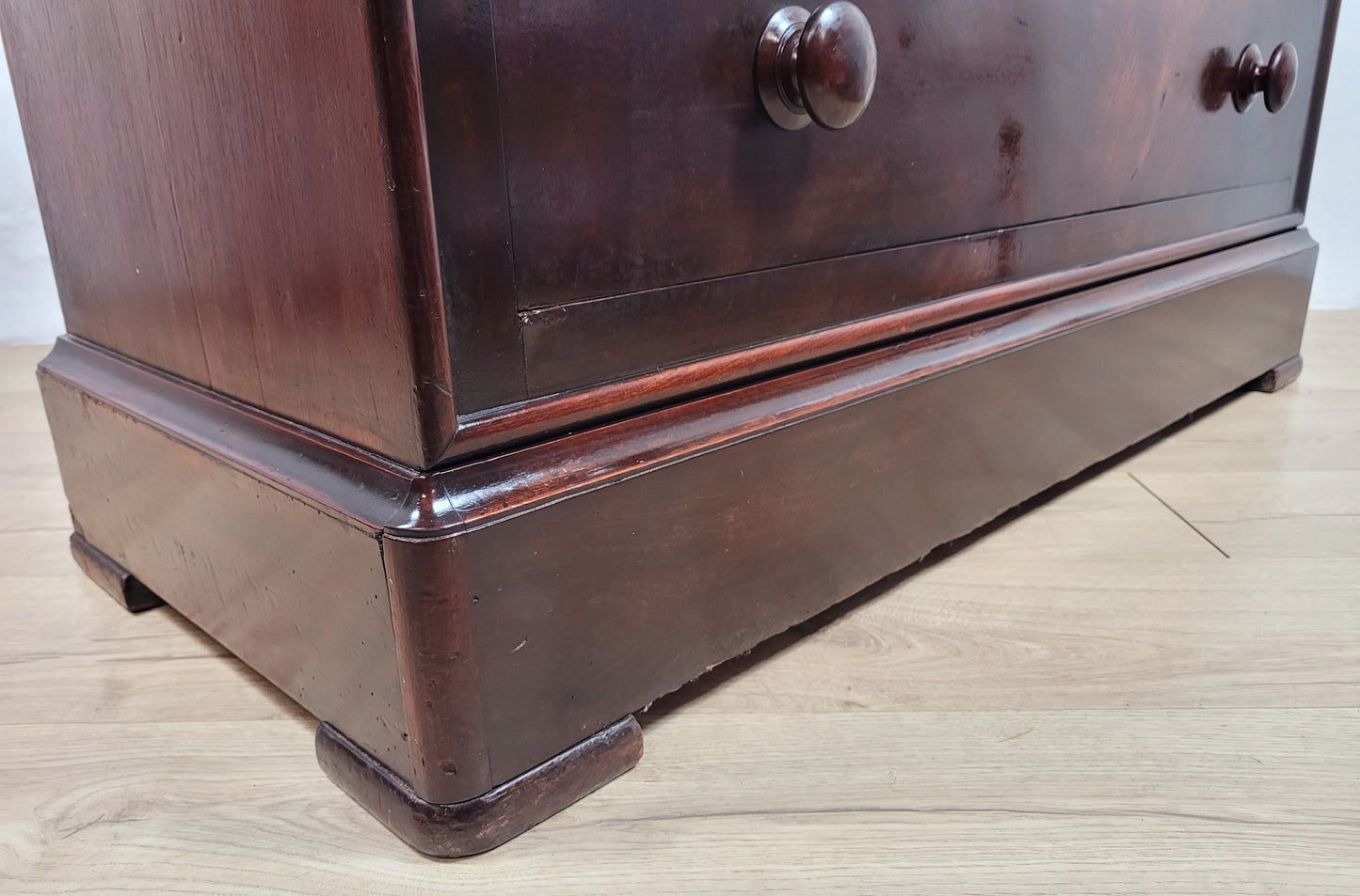 Victorian Chest of Drawers 4 Drawers 1890 Mahogany English Delivery Available