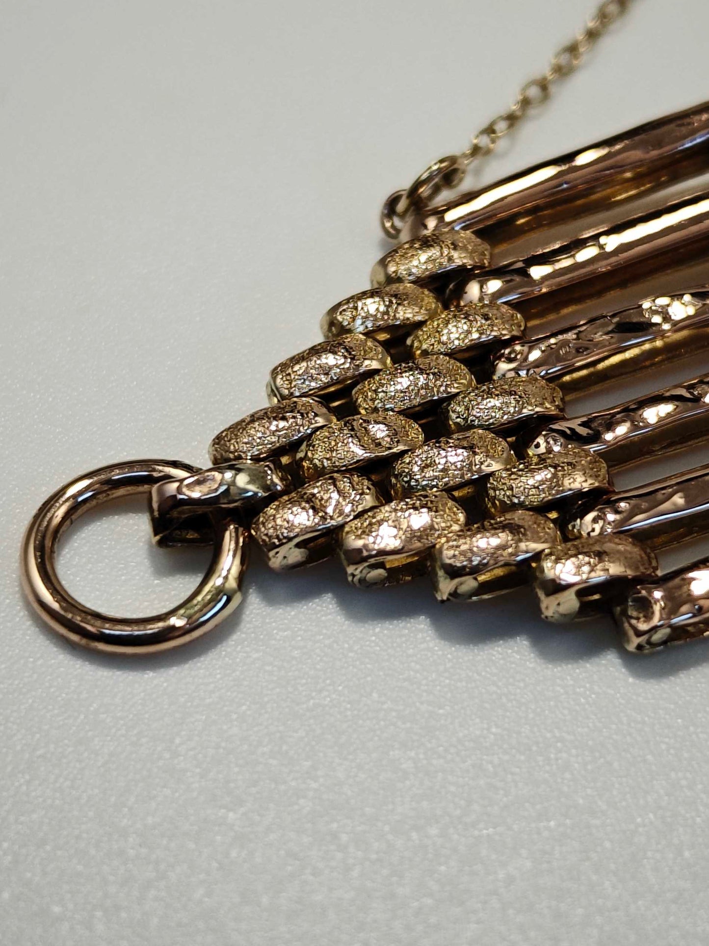 9ct Gold Gate Bracelet Heart Padlock Clasp 18.5cm Postage Available