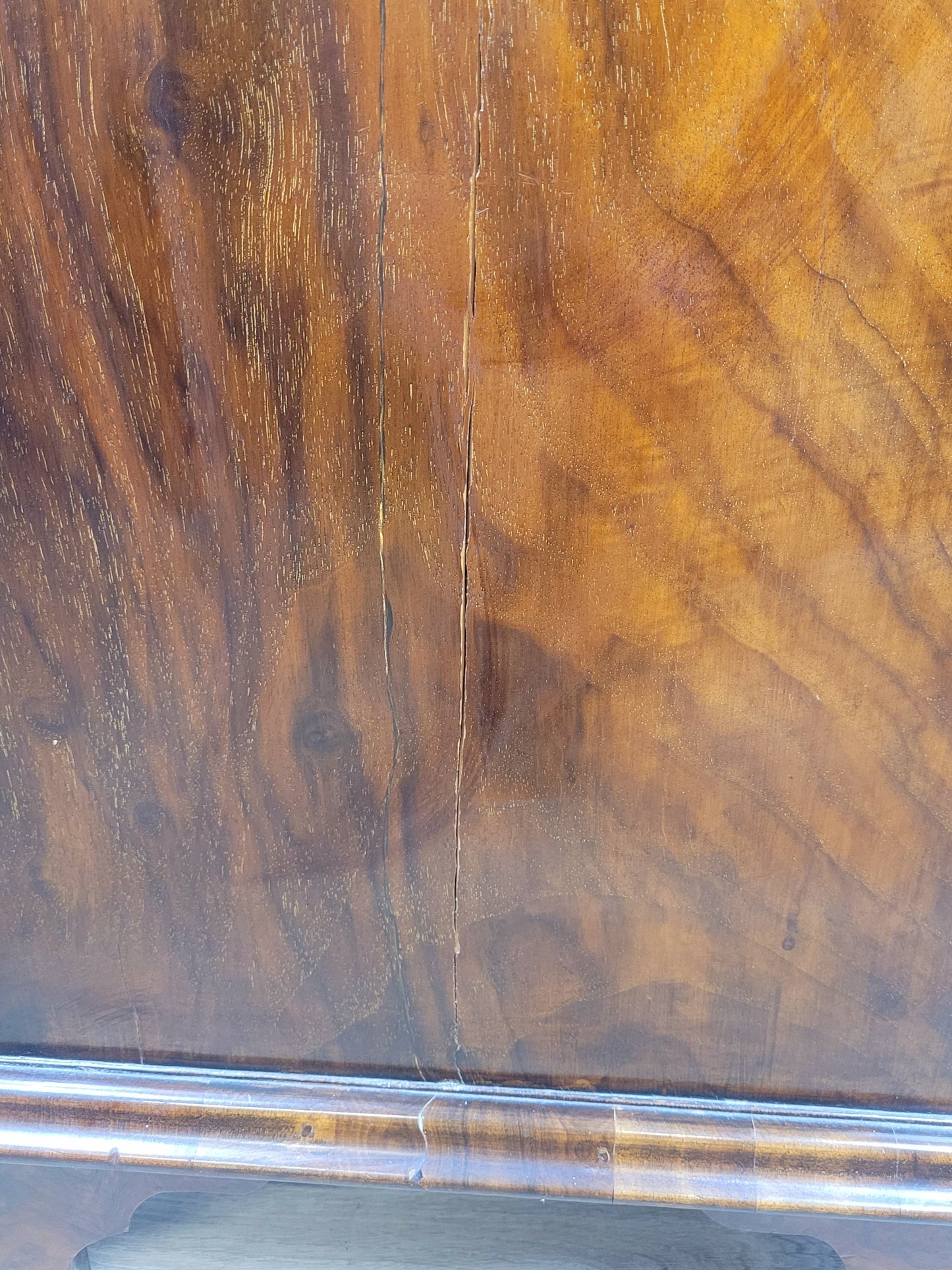 Walnut Writing Desk 18th-Century Style Knee Hole Drawers Delivery Available
