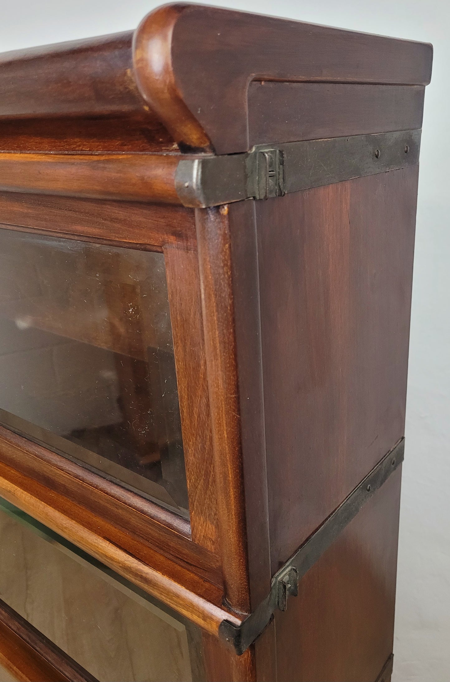 Globe Wernicke Barristers Bookcase 4 Stackable Glass Door Delivery Available