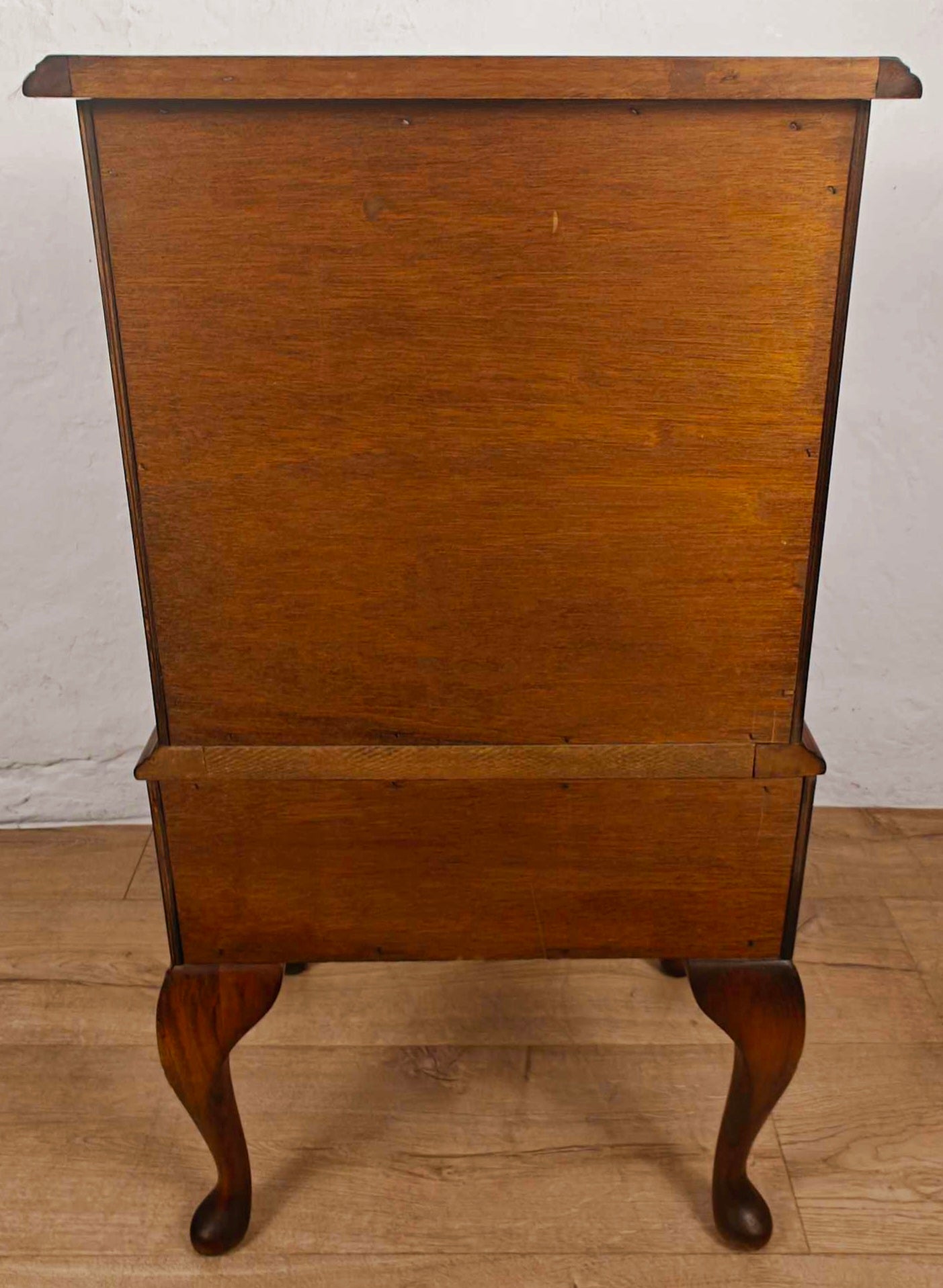 Walnut Chest of Drawers Cabriole Legs Shell Serpentine 1930s Postage Available