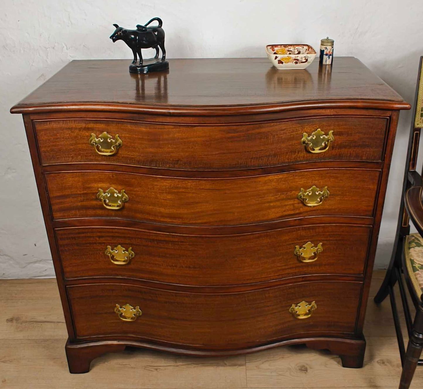 Serpentine Chest of Drawers 4 Georgian 18thC Mahogany English Delivery Available