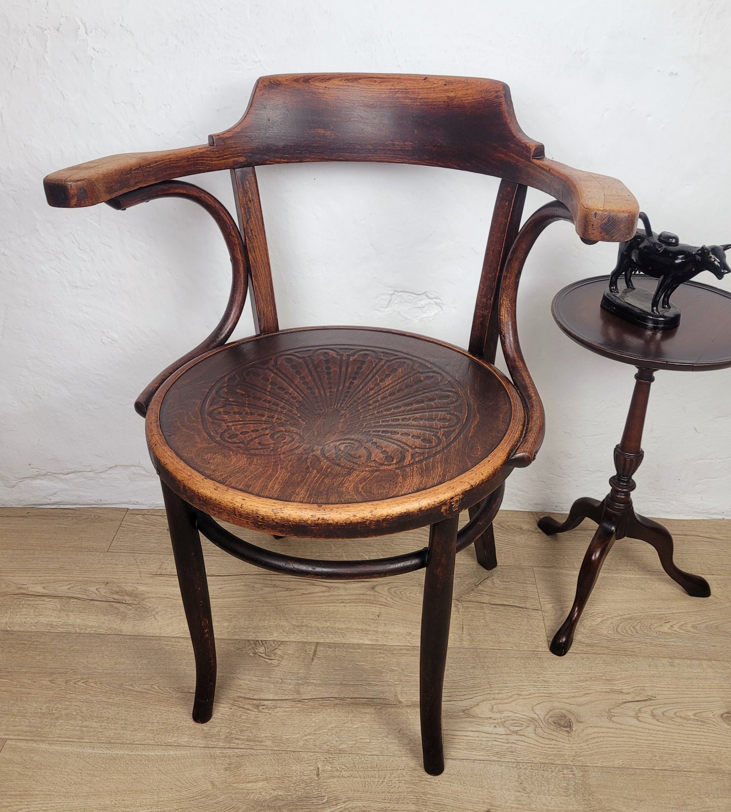 Bistro Cafe Bentwood Armchair Mundus J&J Kohn Antique 1910 Postage Available