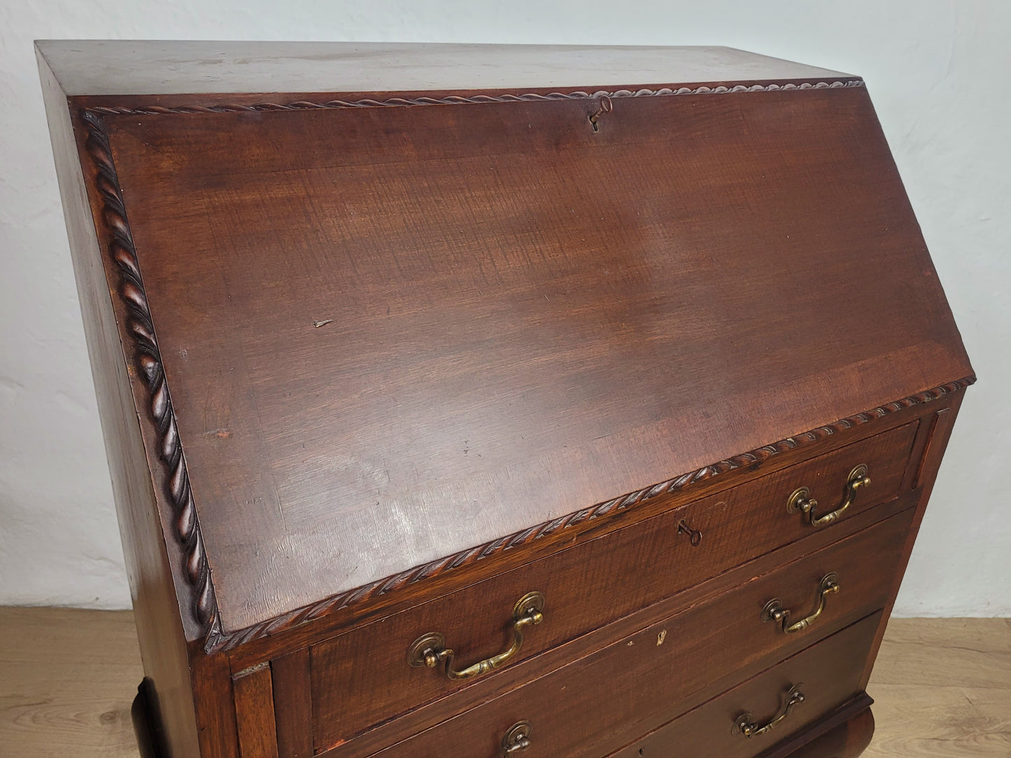 Vintage Writing Bureau Desk Key Lockable Drawers Leather 1930 Delivery Available