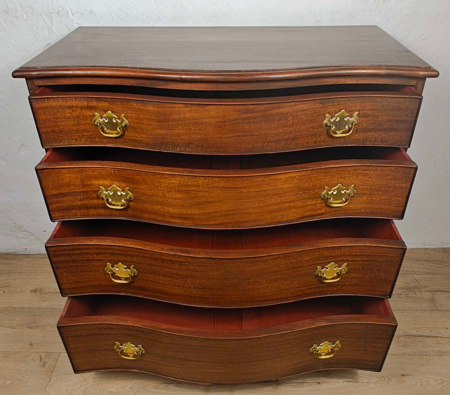 Serpentine Chest of Drawers 4 Georgian 18thC Mahogany English Delivery Available