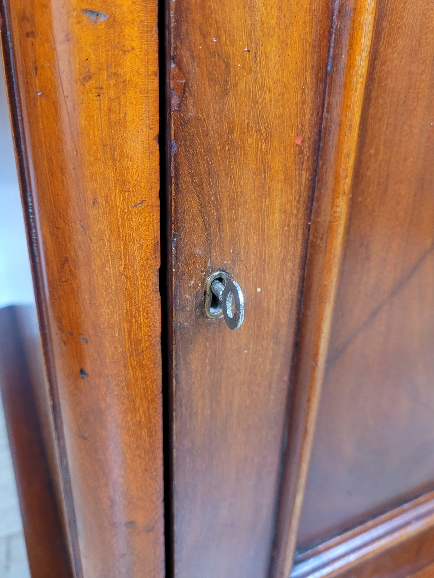 Victorian Writing Desk Knee Hole English 1890 Leather Antique Delivery Available