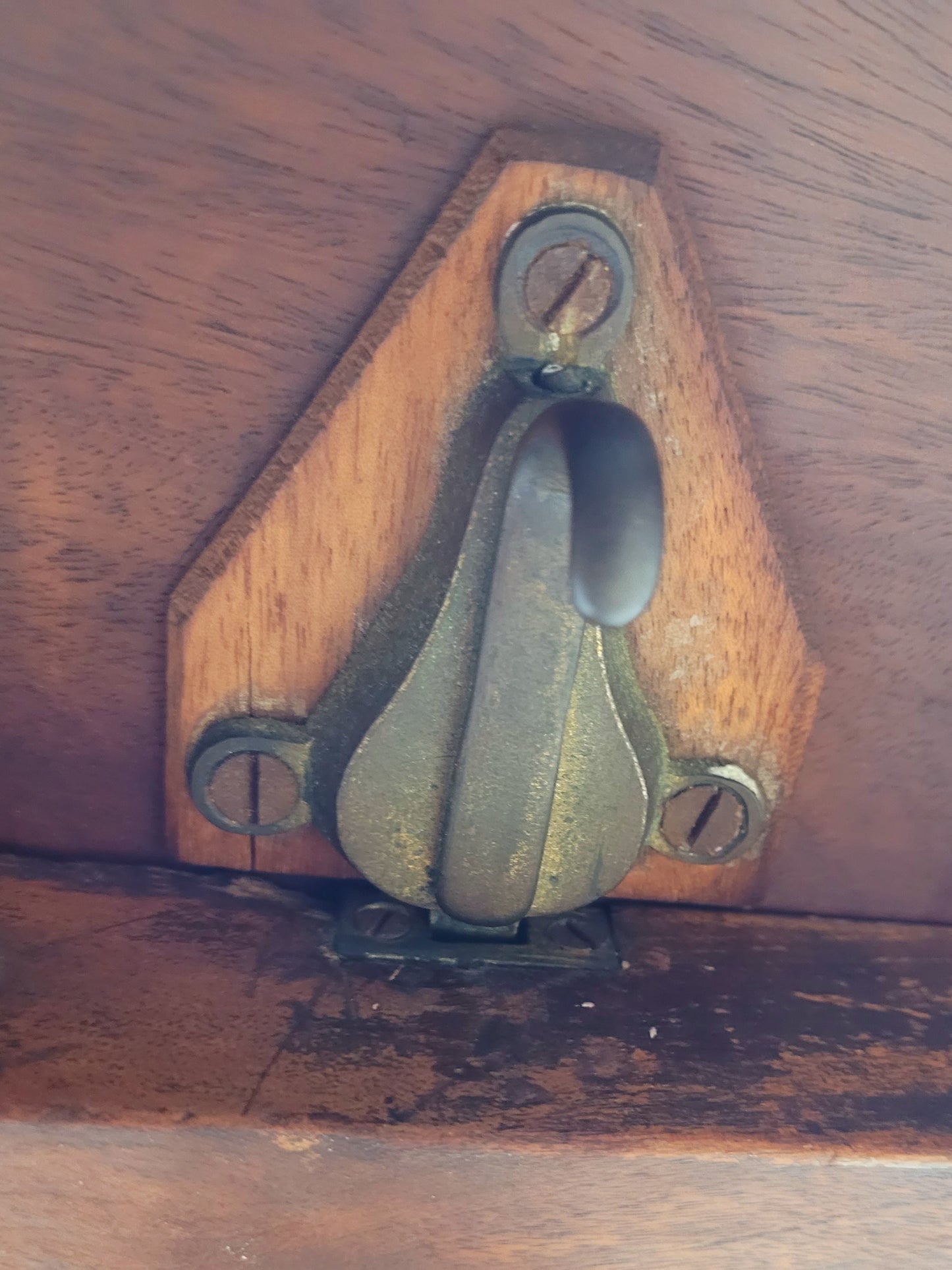 Georgian Tilt Top Table Tripod Mahogany English Postage Available