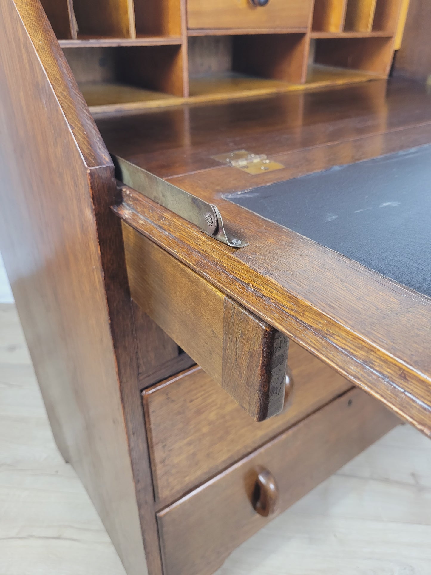 Vintage Oak Writing Bureau Mid 20th-Century Carved Storage Delivery Available