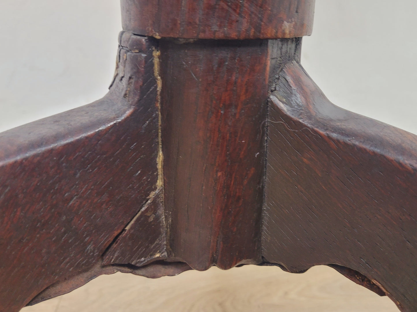 Georgian Tilt Top Table Tripod Occasional Round 18thC Oak Delivery Available