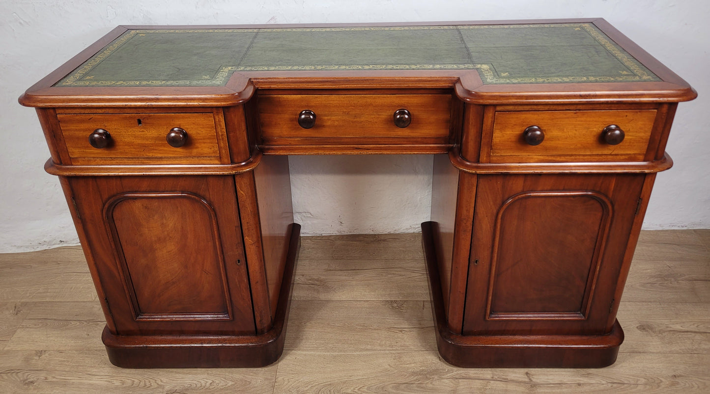 Victorian Writing Desk Knee Hole English 1890 Leather Antique Delivery Available
