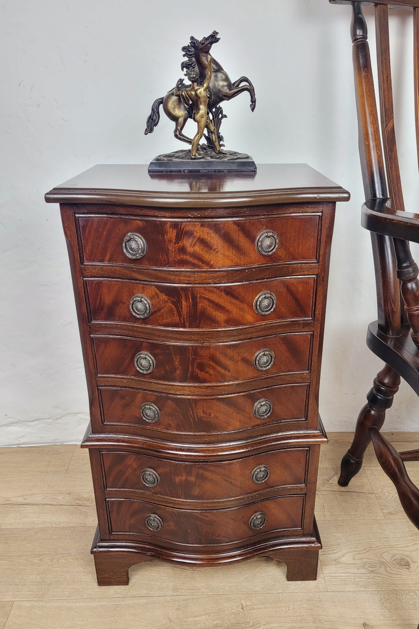 Vintage Chest Of 6 Drawers Bedroom Serpentine Antique Style Postage Available
