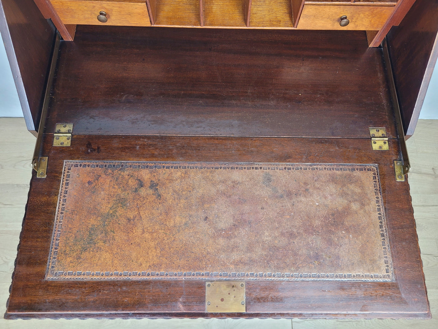 Vintage Writing Bureau Desk Key Lockable Drawers Leather 1930 Delivery Available